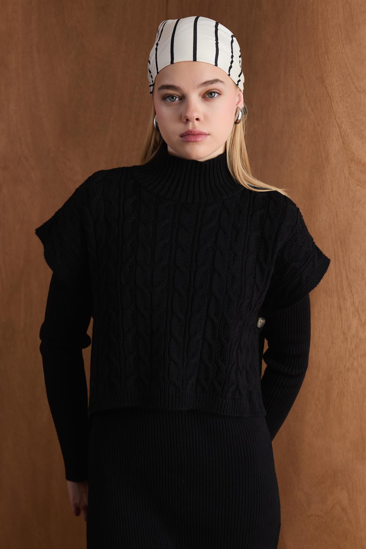 Örgü Kazaklı Triko Elbise - Siyah