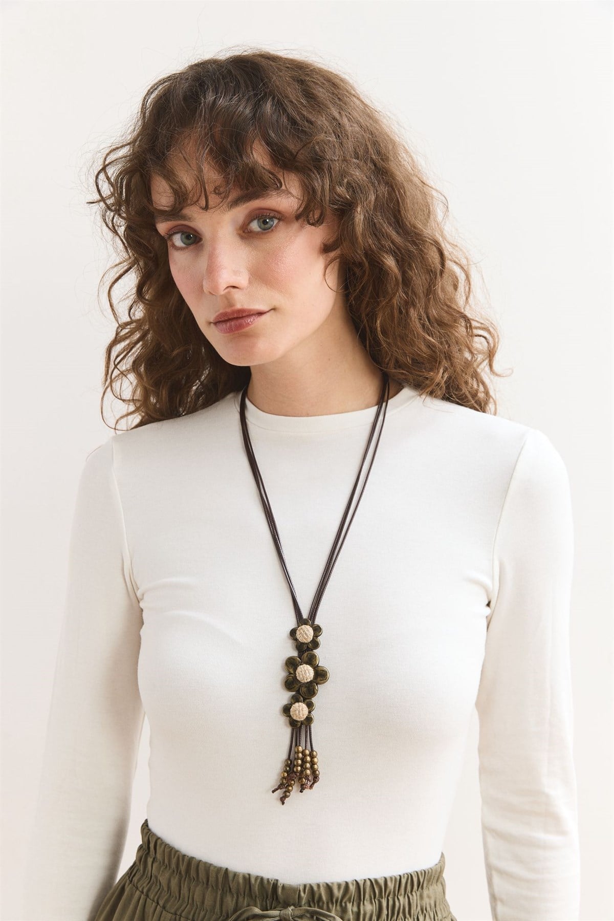 Papatya Sıralı Kolye - Mix