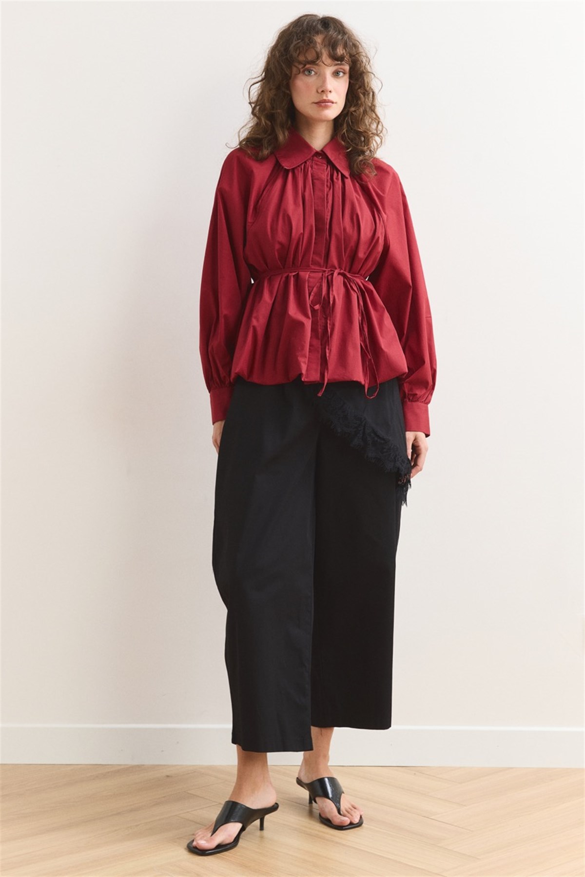 Pileli Balon Poplin Gömlek - Kırmızı