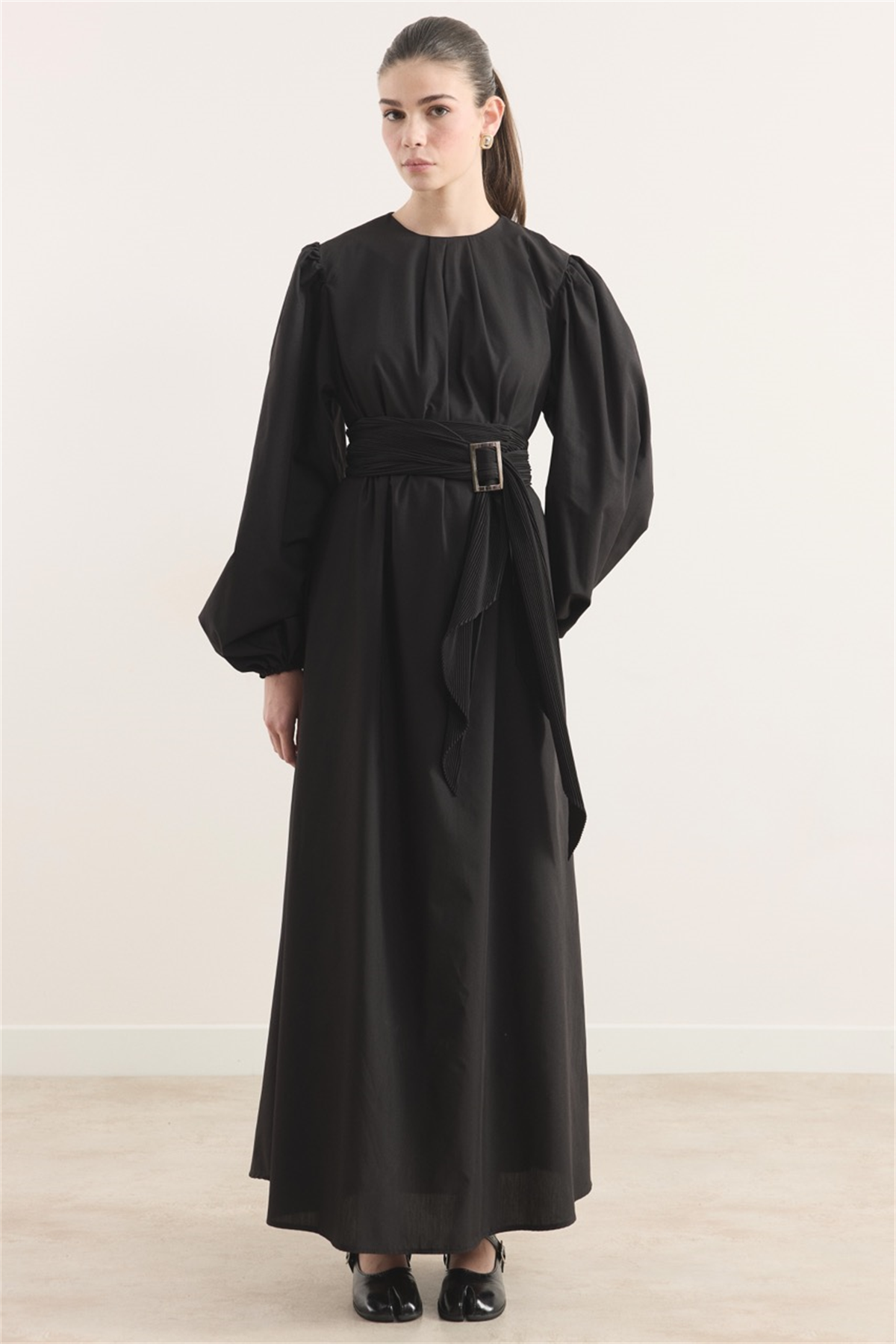 Pilise Kemerli Dacron Elbise - Siyah