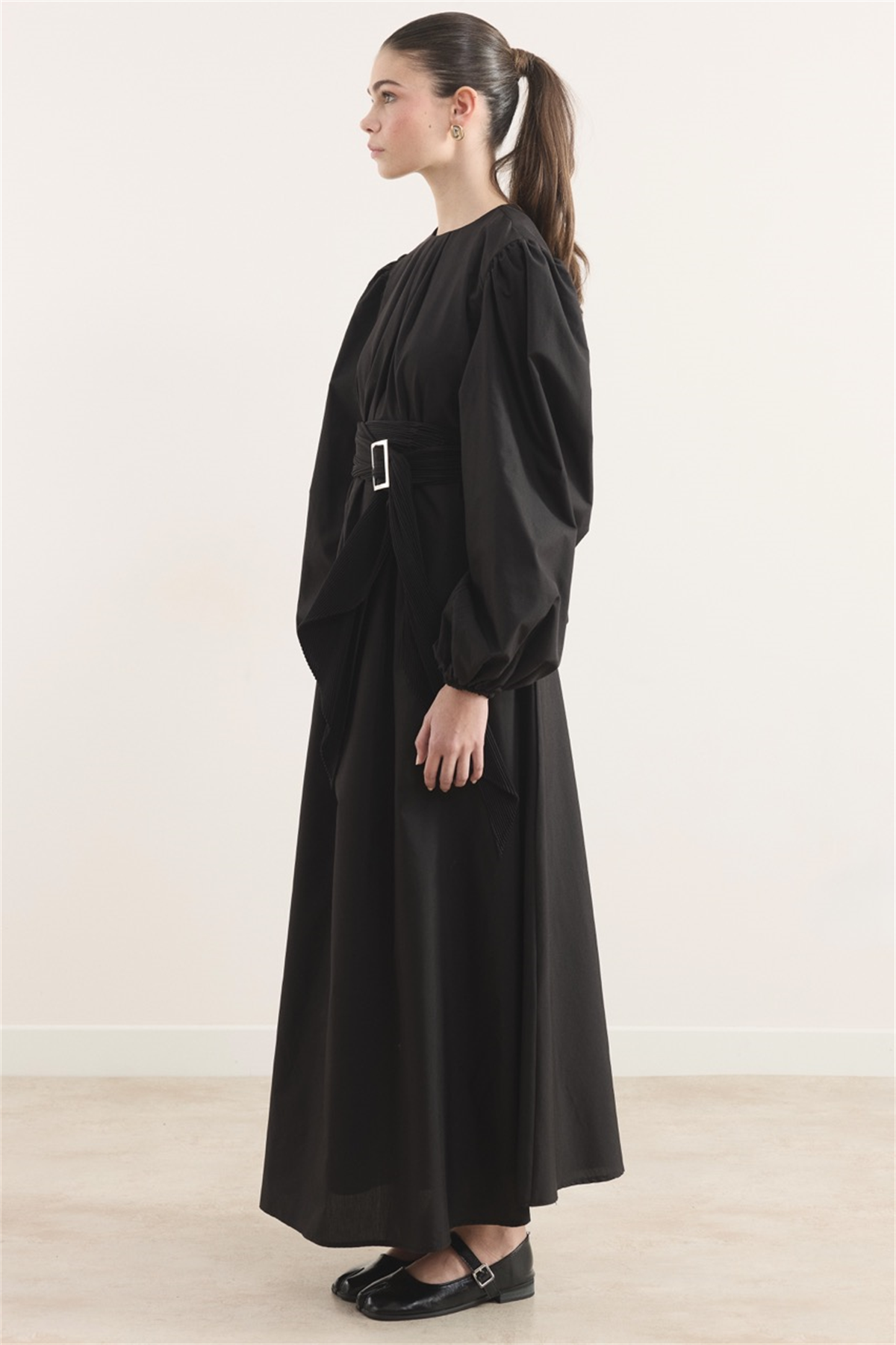 Pilise Kemerli Dacron Elbise - Siyah