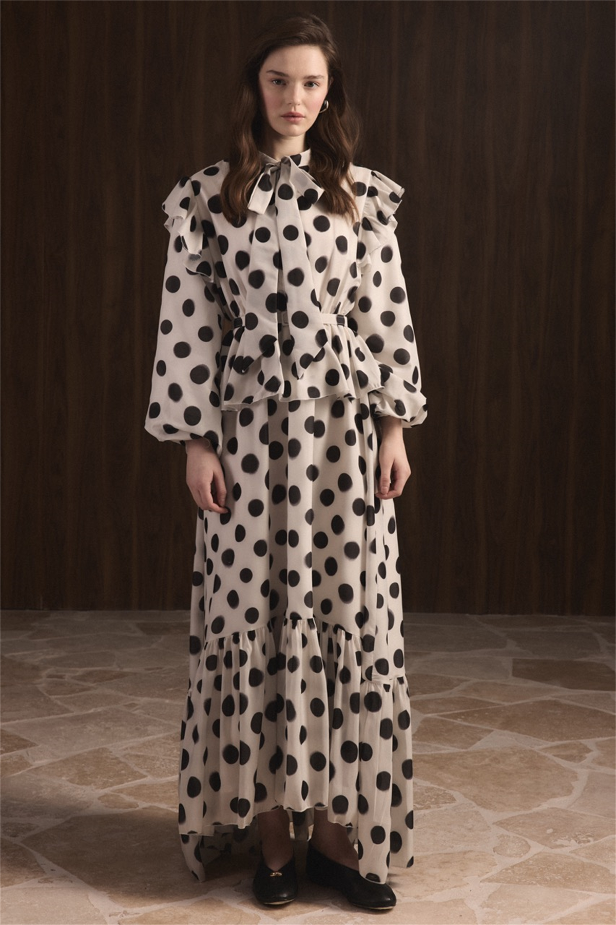 Puantiyeli Etek Fırfırlı Elbise - Bej