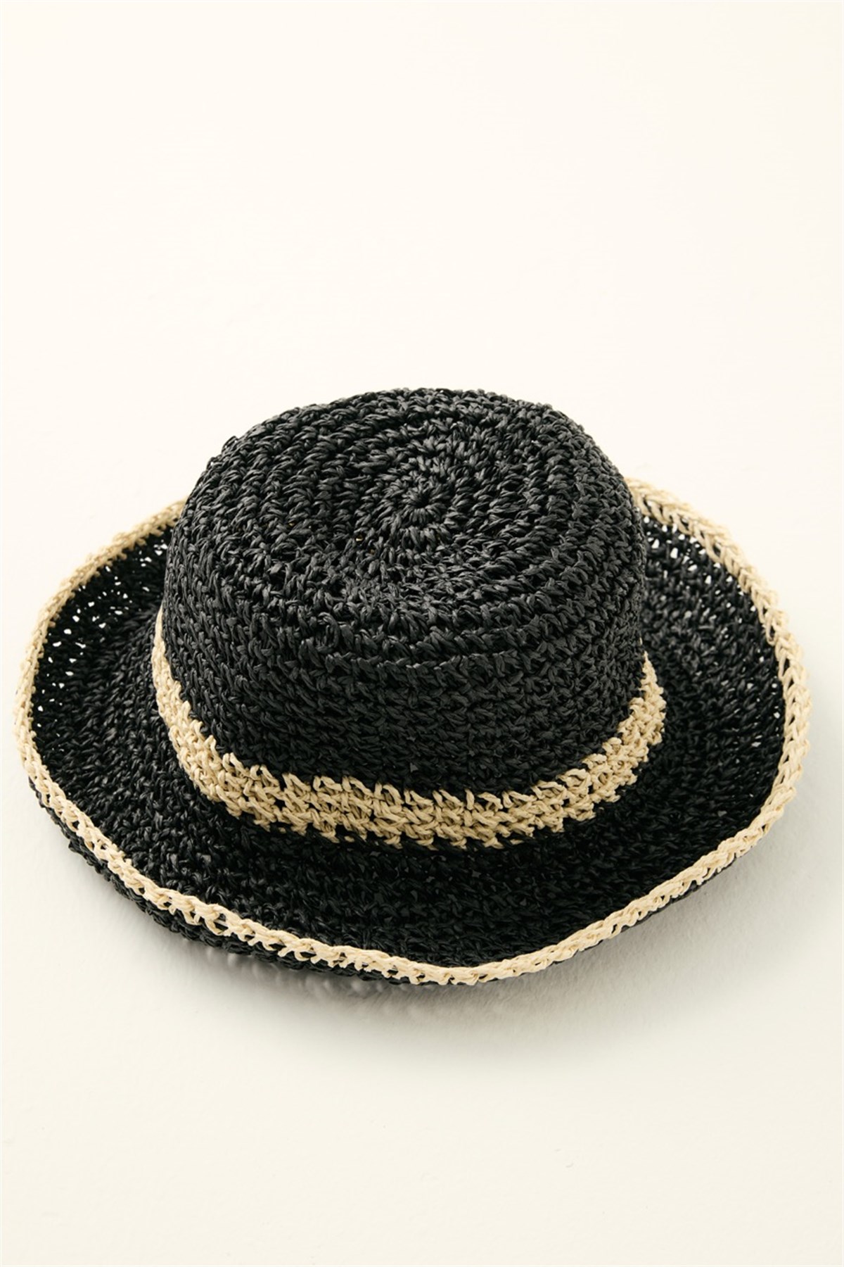 Renk Geçişli El Örgüsü Hasır Şapka - Siyah