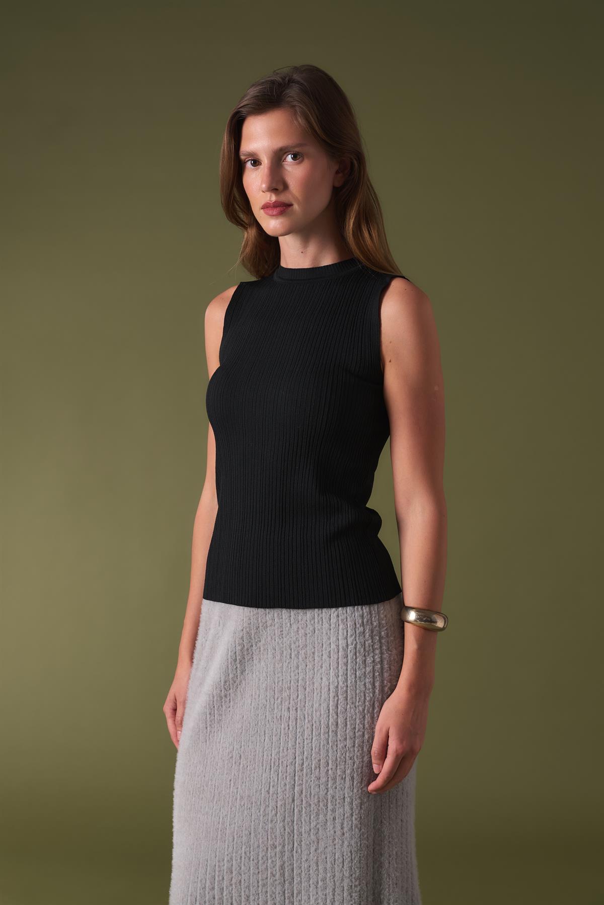 Ribana Kolsuz Triko Body - Siyah