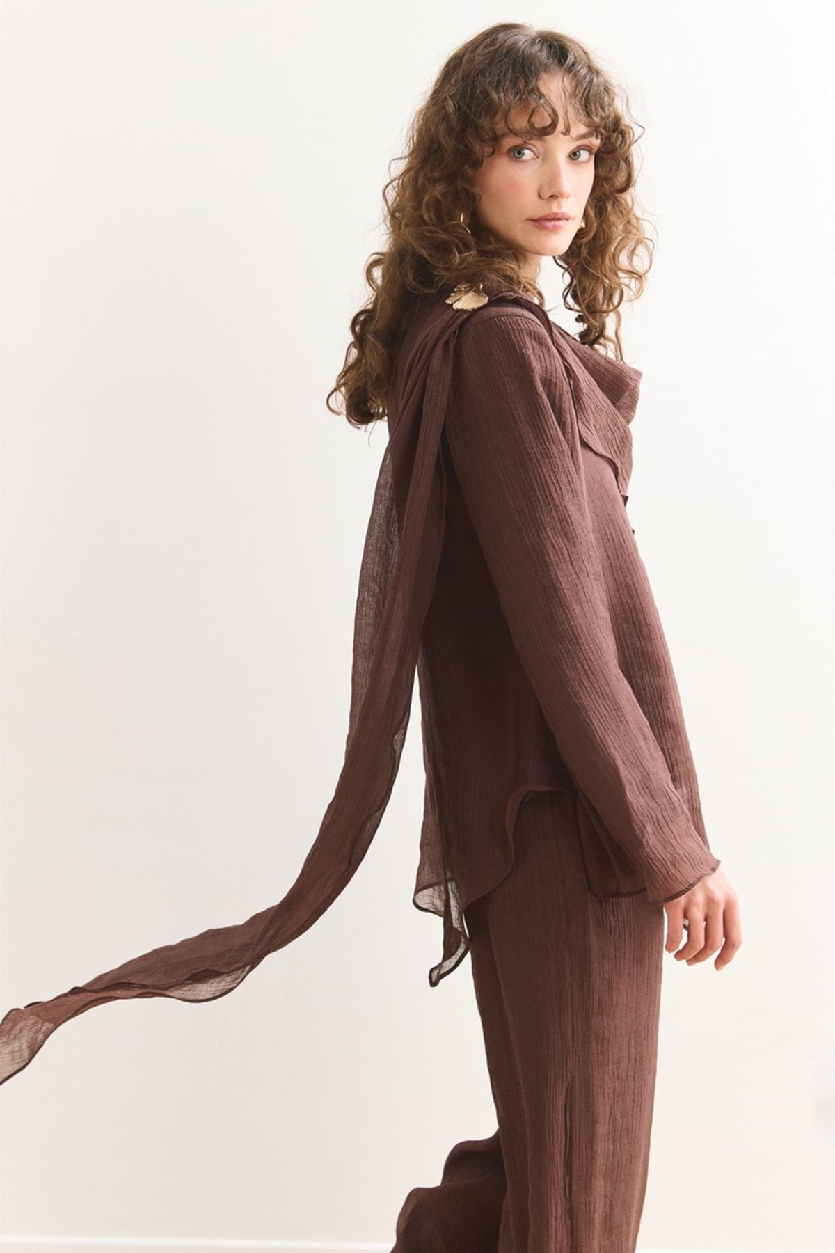 Şal Yaka Broşlu Takım - Kahve