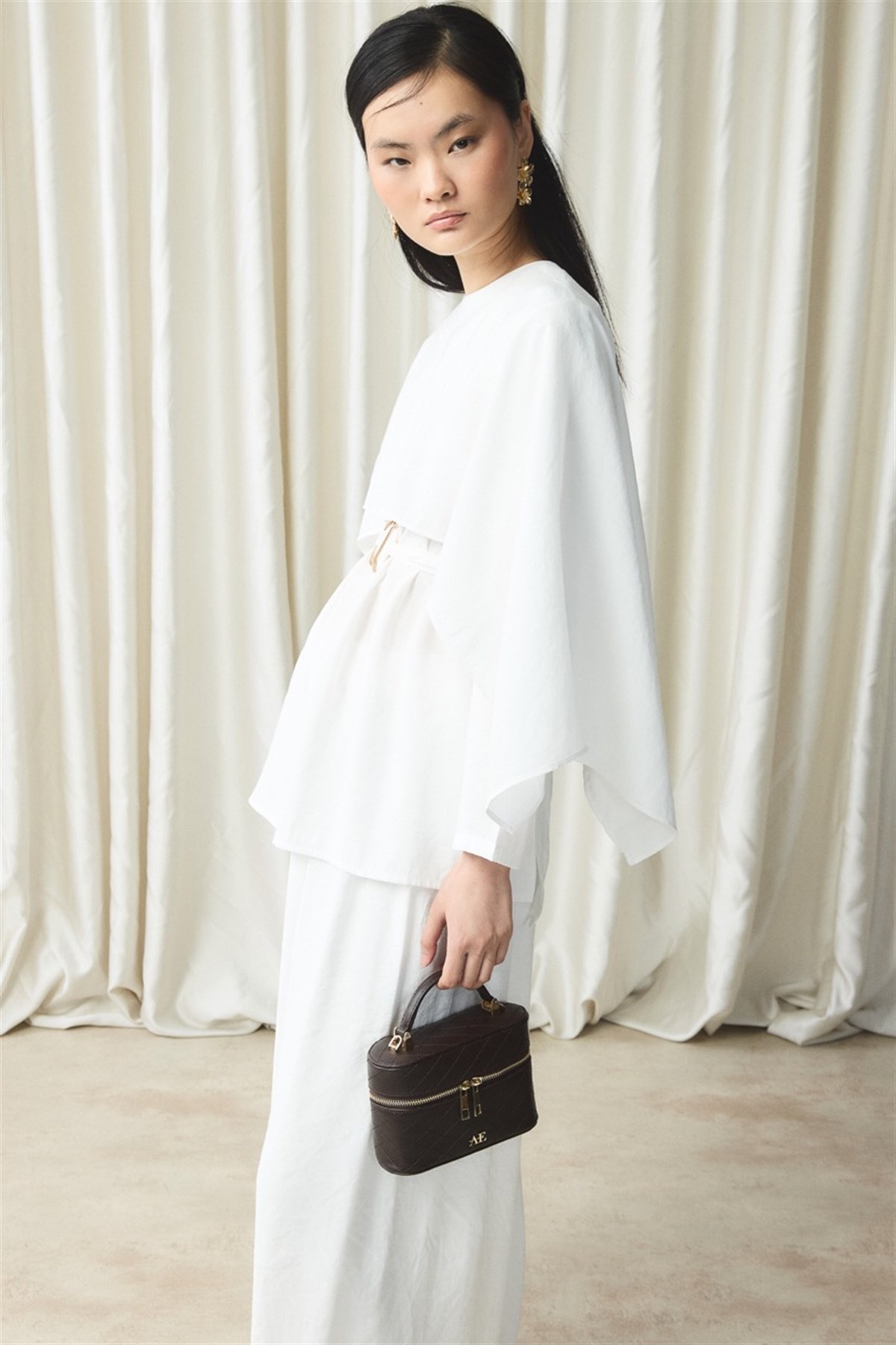 Şal Yaka Kemerli Takım - Ekru