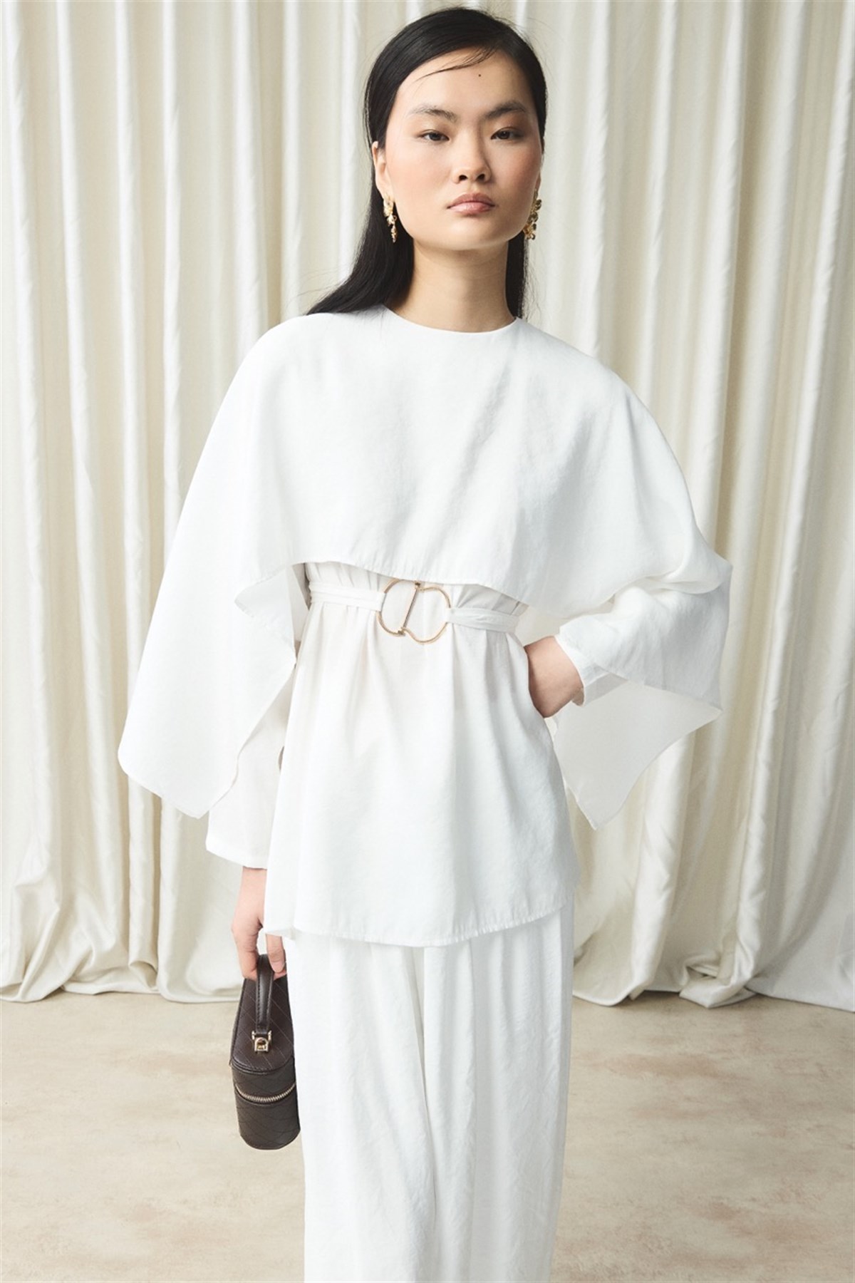 Şal Yaka Kemerli Takım - Ekru