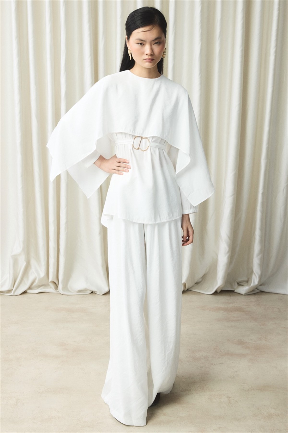 Şal Yaka Kemerli Takım - Ekru