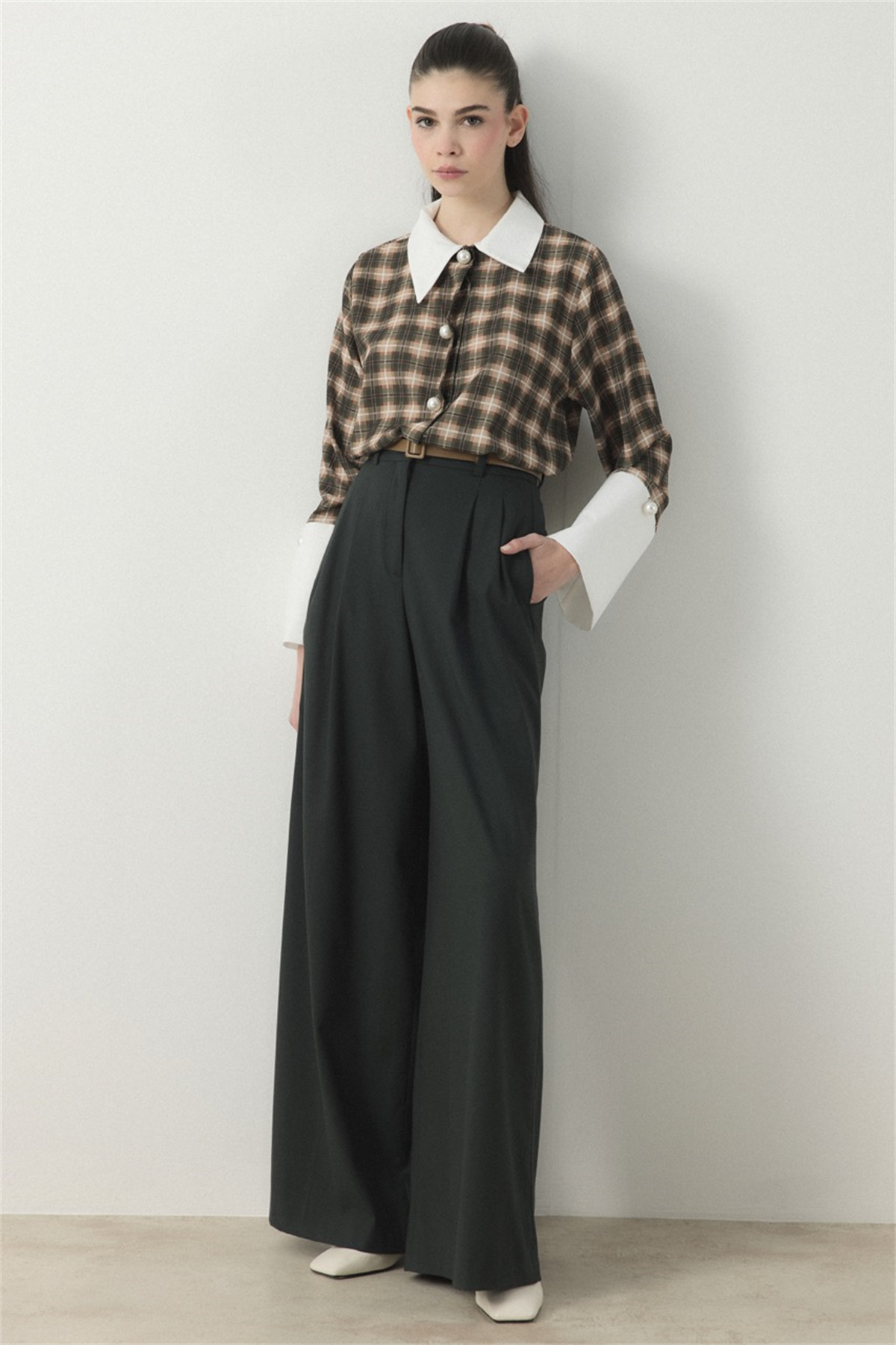 Selene Ekose Yaka Manşet Gömlek - Haki