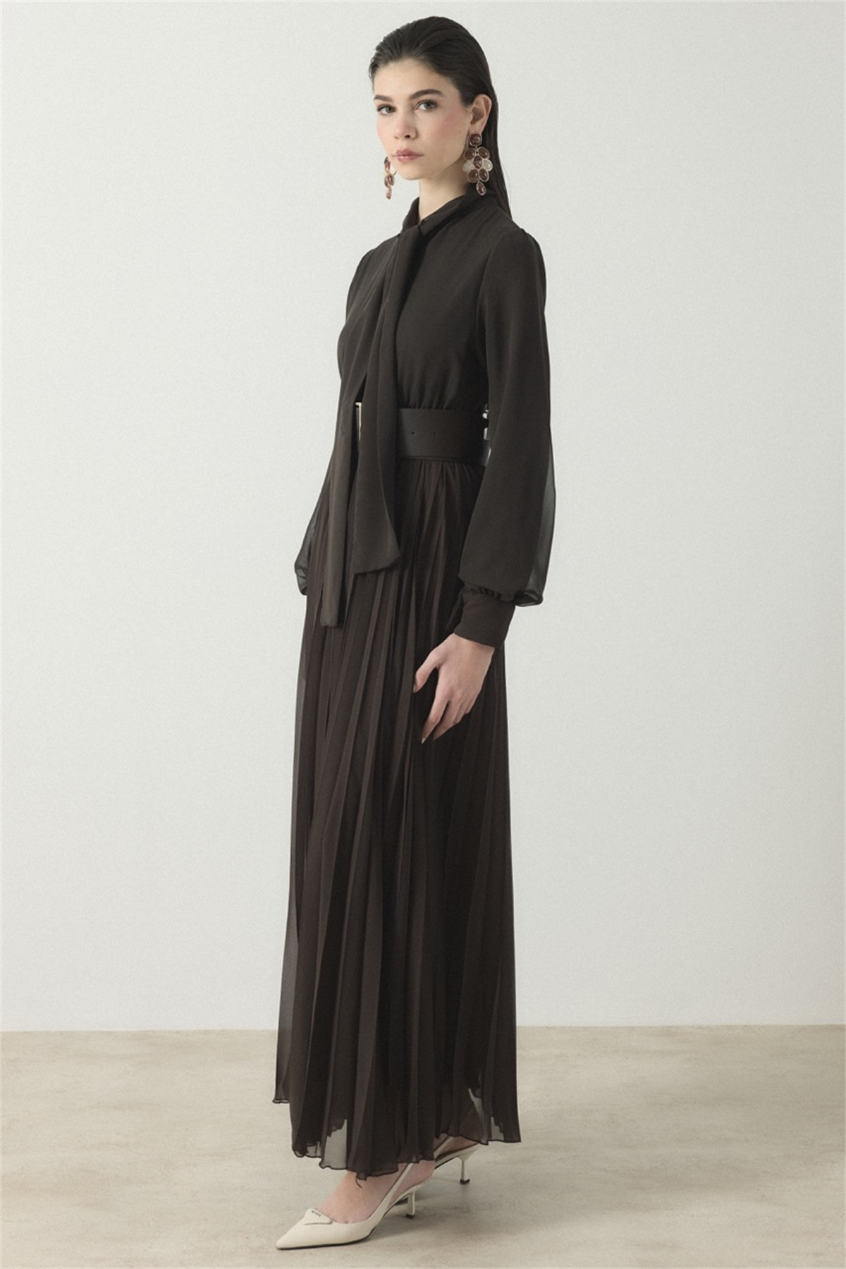 Soley Etekli Şifon Elbise - Kahve