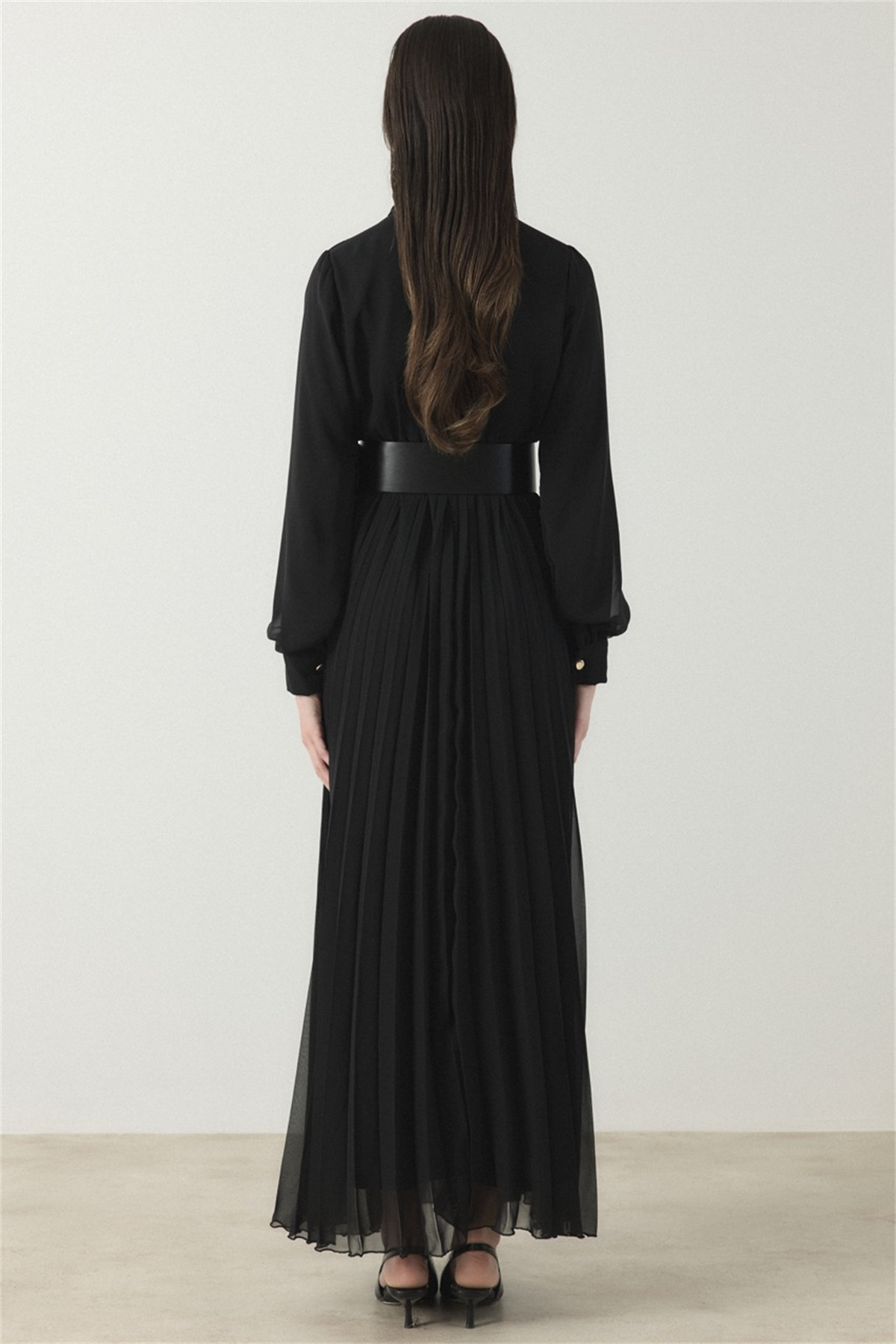 Soley Etekli Şifon Elbise - Siyah