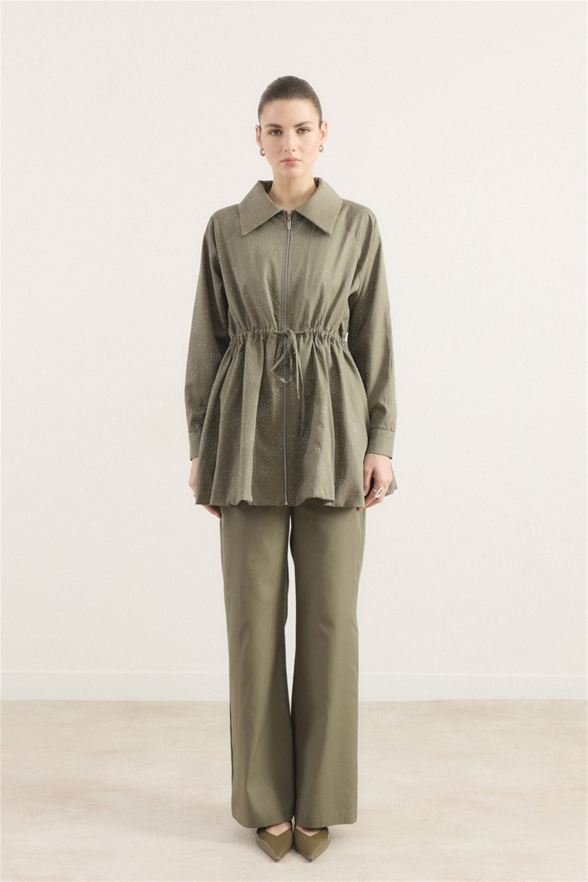 Taş Detaylı Bel Tünelli Takım - Haki