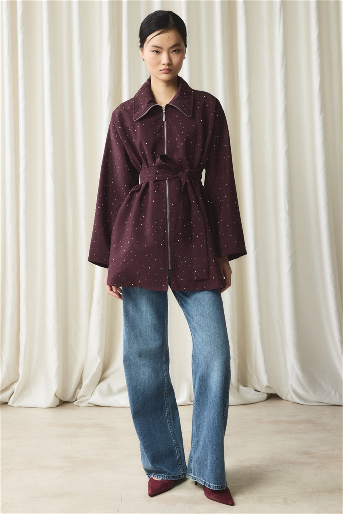 Taş Detaylı Pelerinli Ceket - Bordo