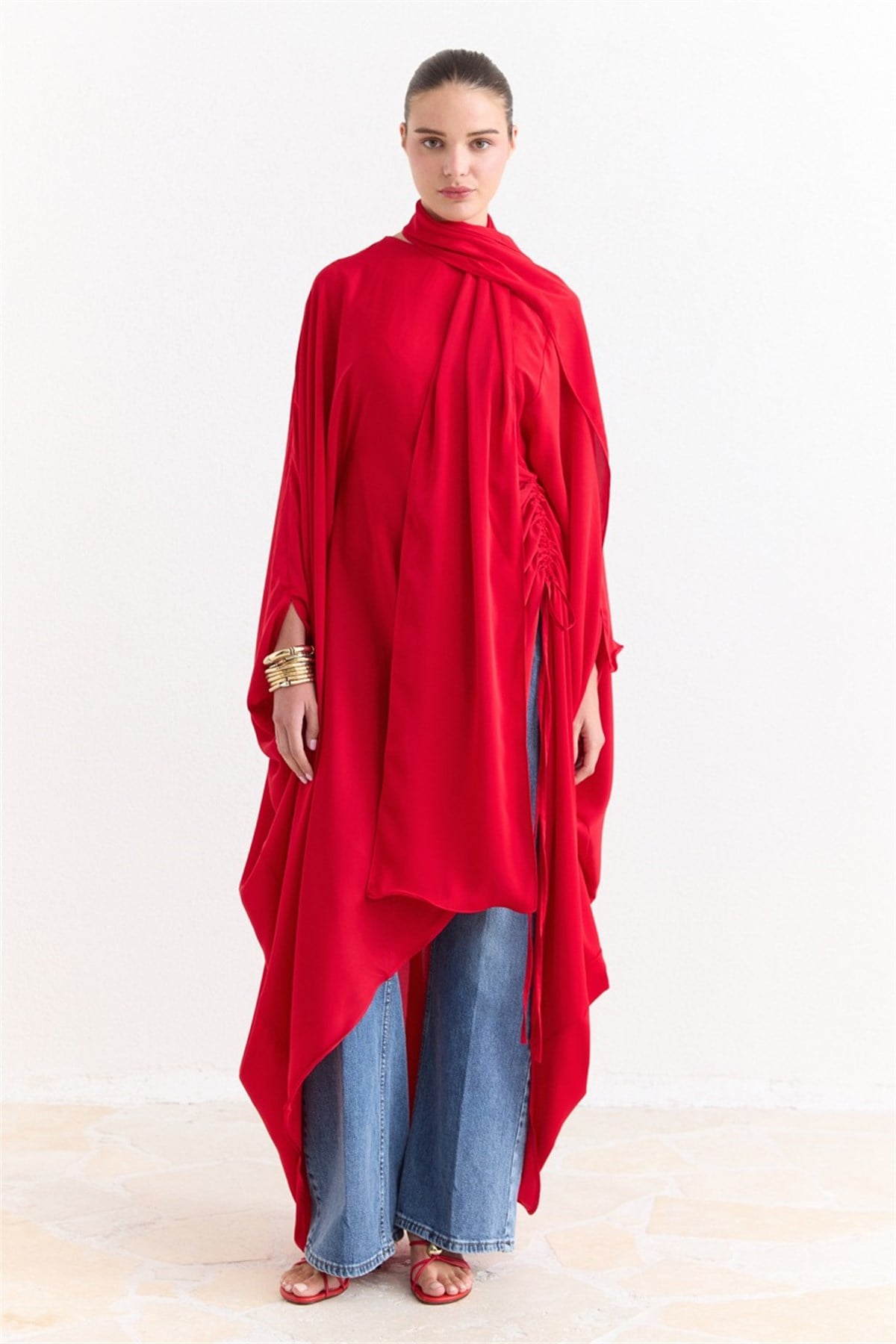 Tünel Detaylı Abaya - Kırmızı