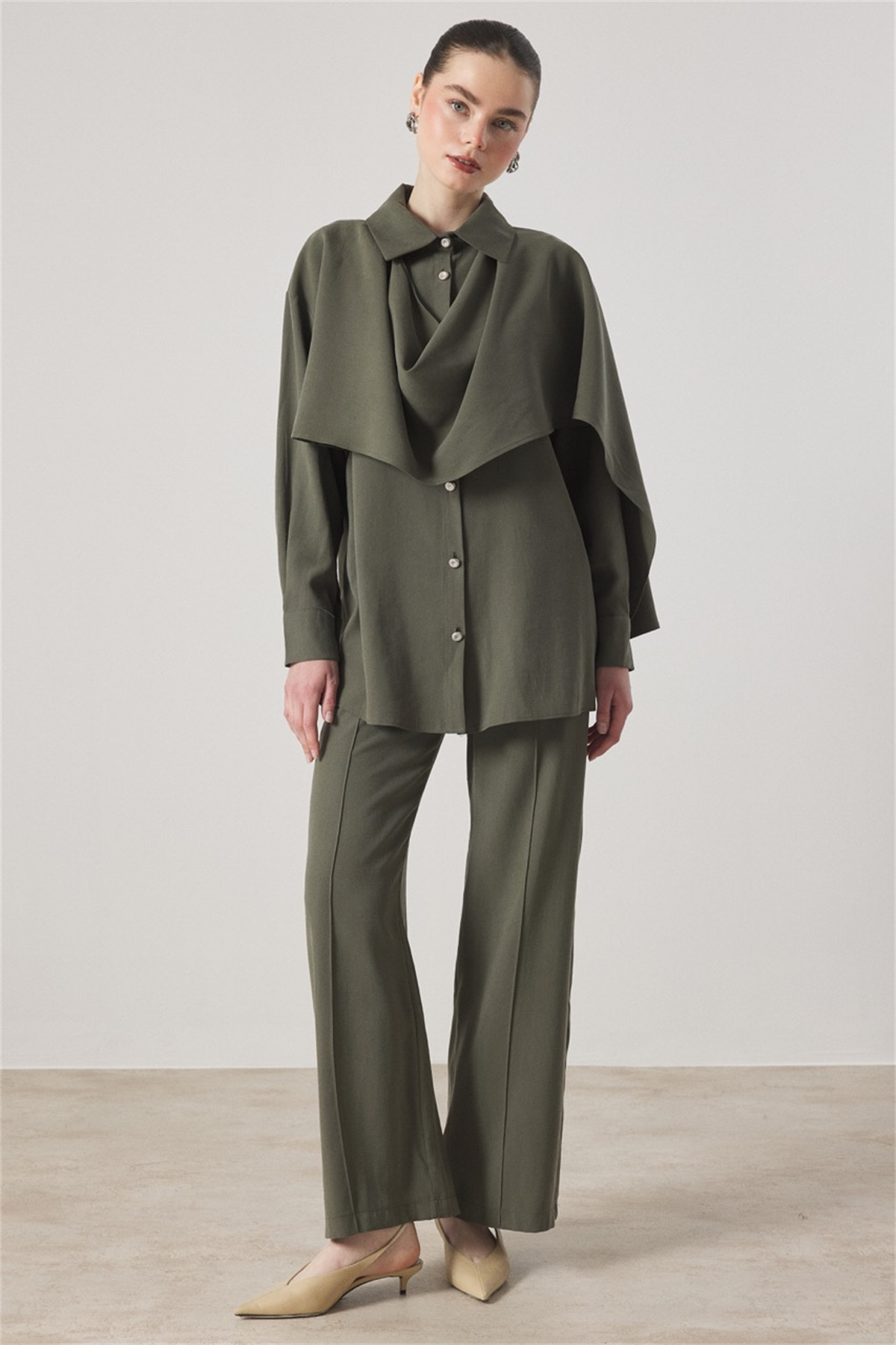 VALÉN OMUZDAN ŞALLI TAKIM - Haki