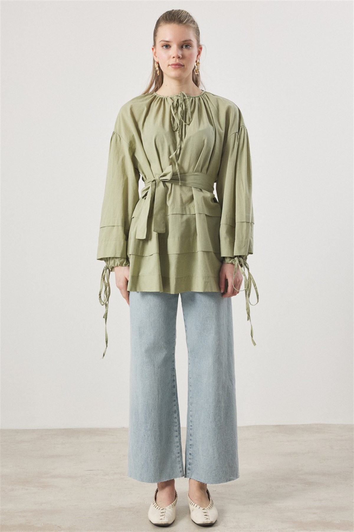 Yaka Biye Geniş Nervürlü Gömlek - Çağla