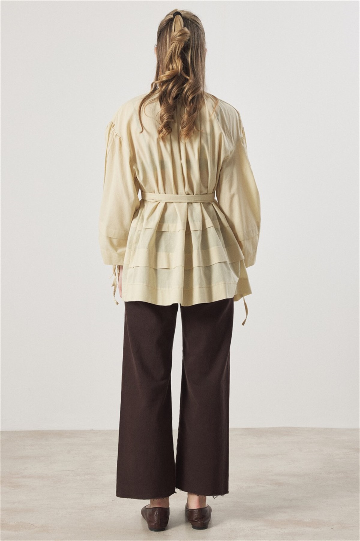 Yaka Biye Geniş Nervürlü Gömlek - Sarı