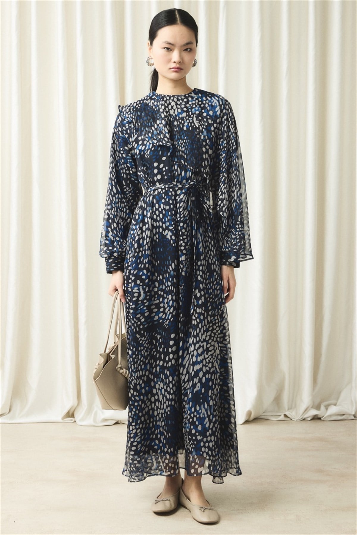 Yaka Detay Baskılı Şifon Elbise - Lacivert