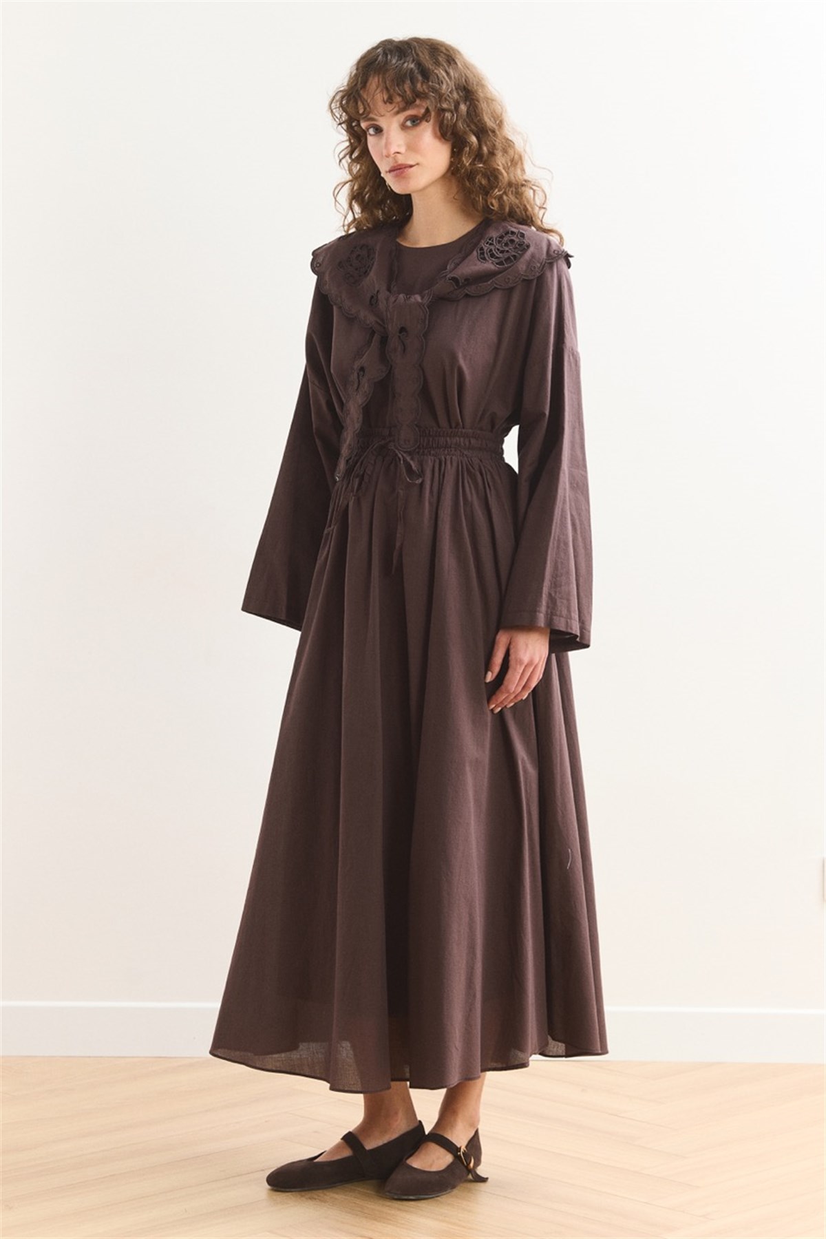 Yaka Nakış Detaylı Vual Etek Takım - Kahve