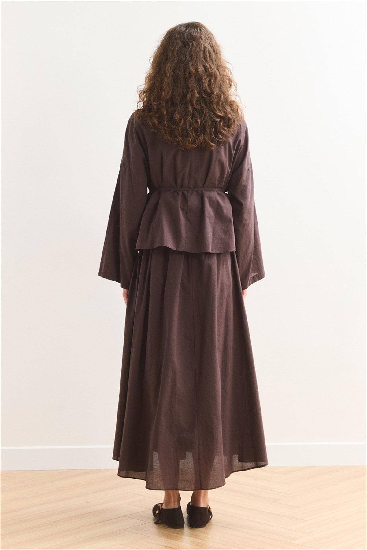 Yaka Nakış Detaylı Vual Etek Takım - Kahve