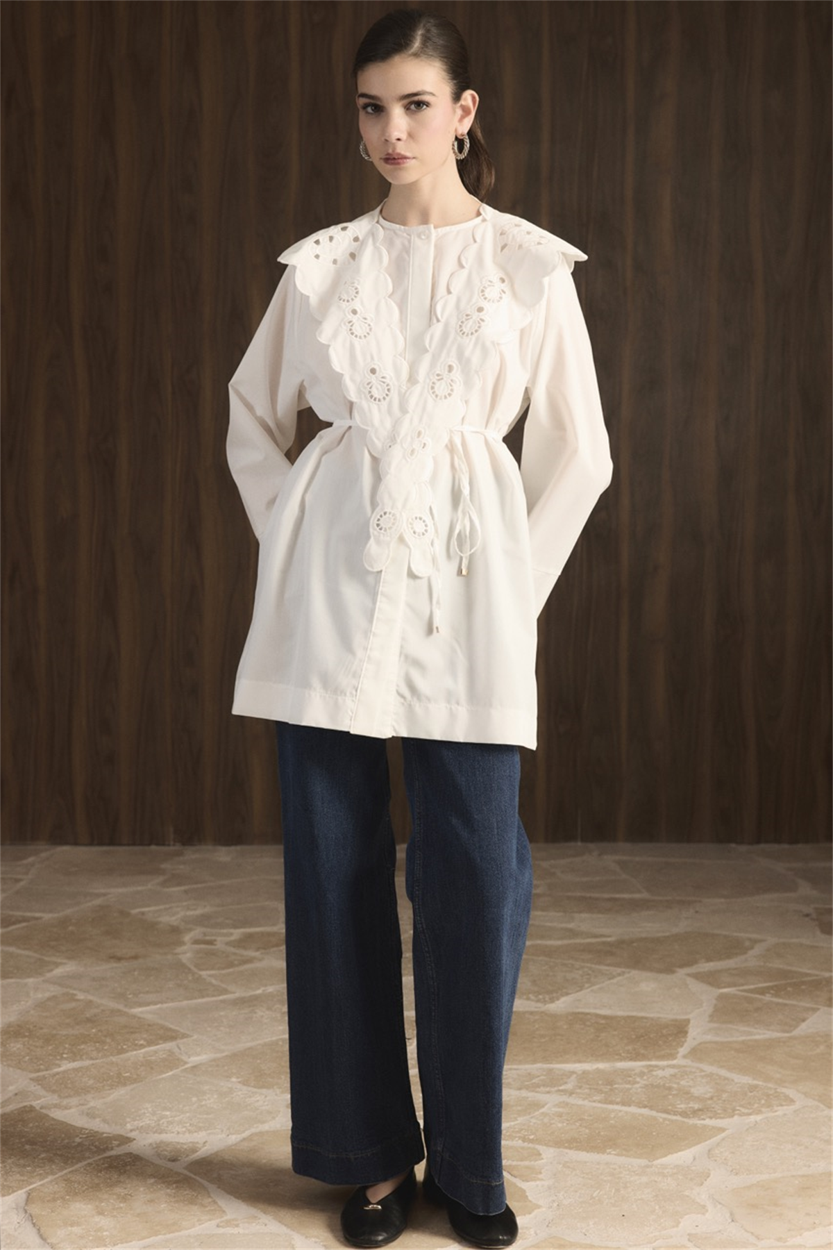 Yaka Nakışlı Dacron Gömlek - Ekru