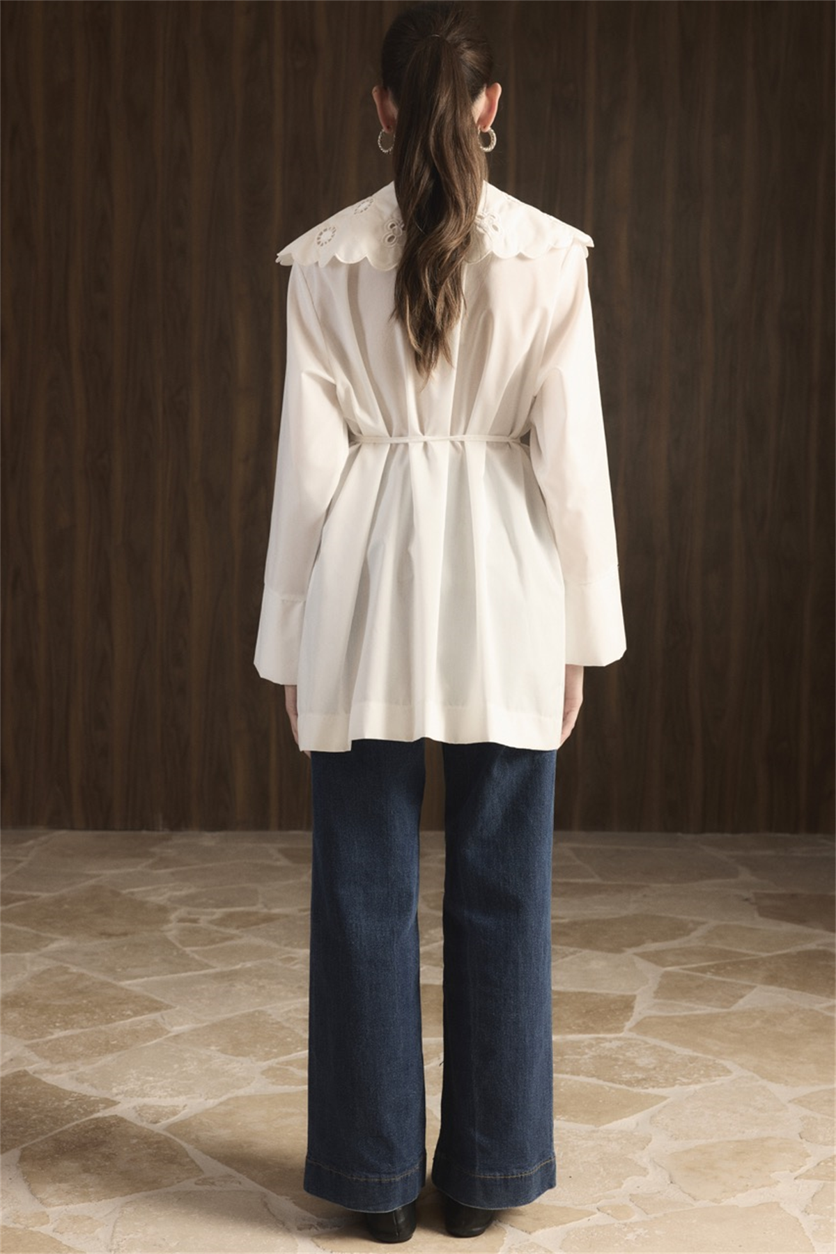 Yaka Nakışlı Dacron Gömlek - Ekru