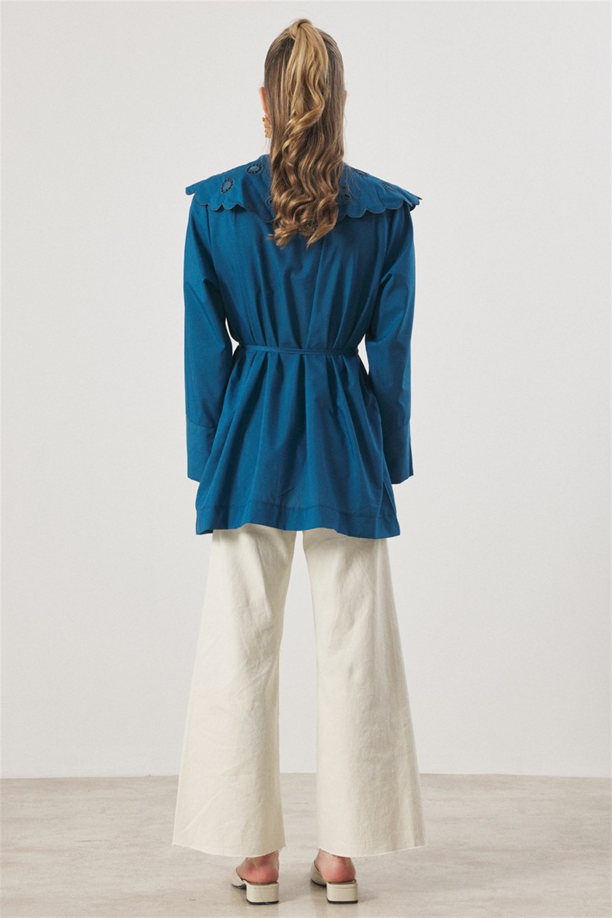 Yaka Nakışlı Dacron Gömlek - Petrol