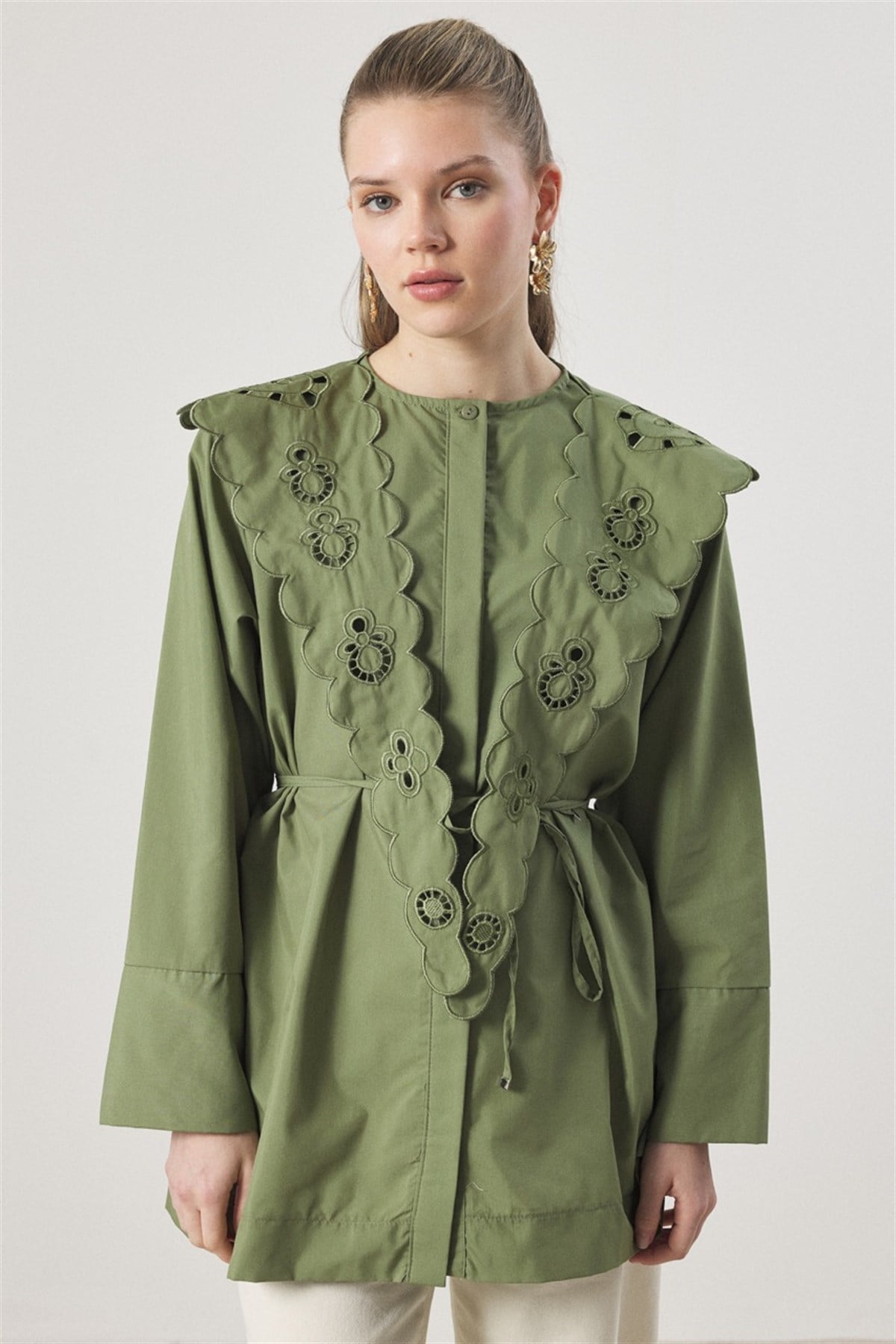 Yaka Nakışlı Dacron Gömlek - Yeşil