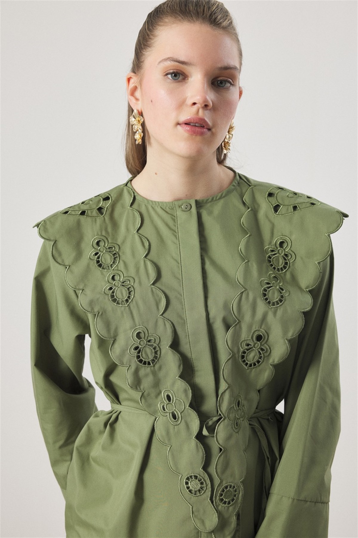 Yaka Nakışlı Dacron Gömlek - Yeşil