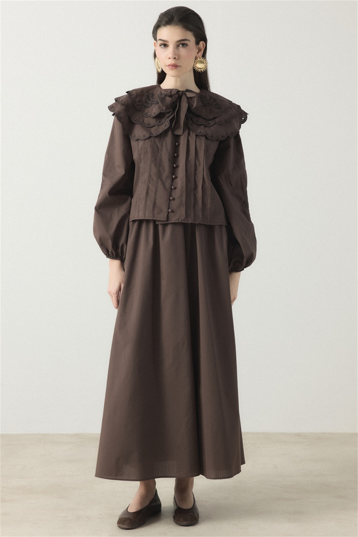 Yaka Nakışlı Dacron Takım - Kahve