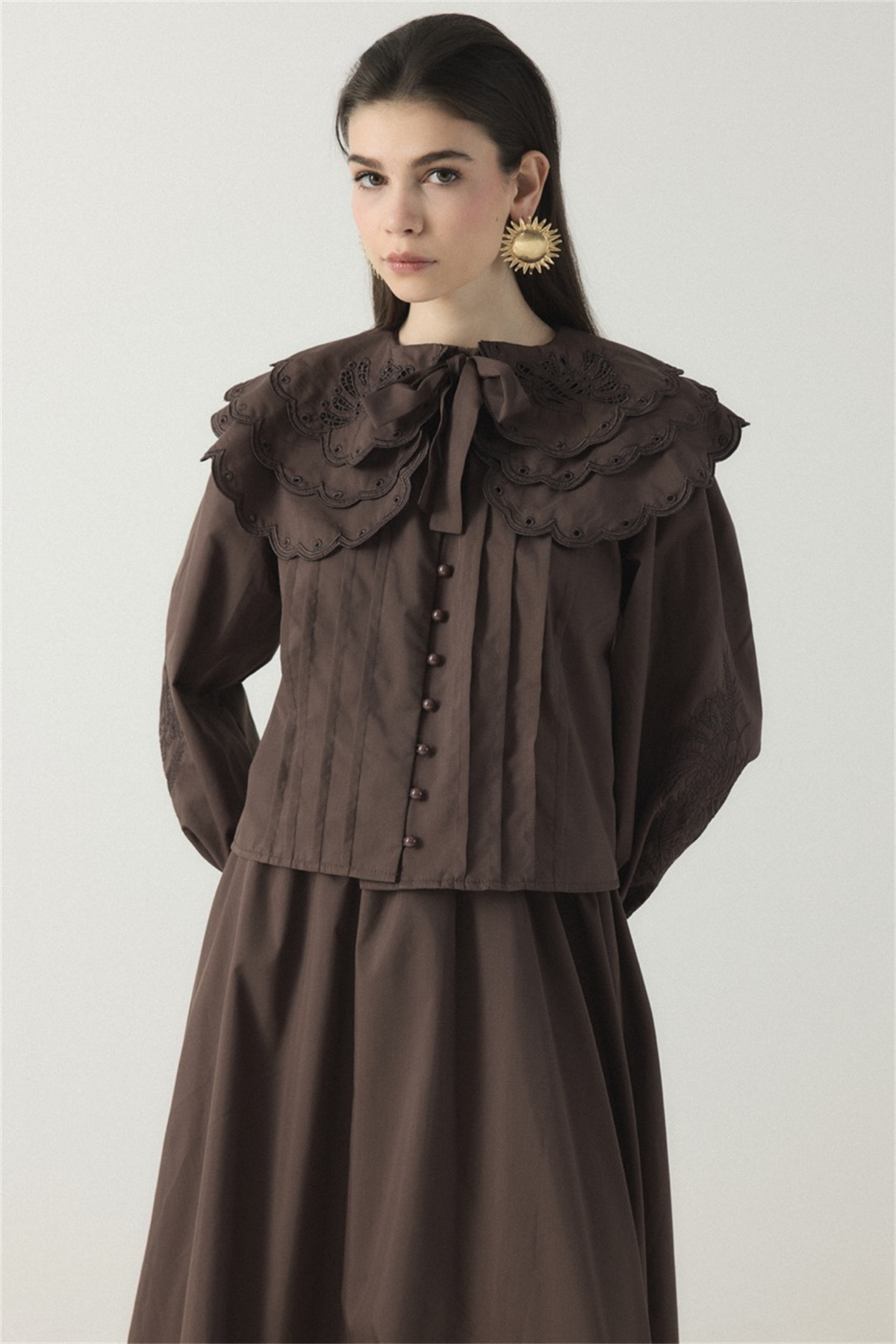 Yaka Nakışlı Dacron Takım - Kahve