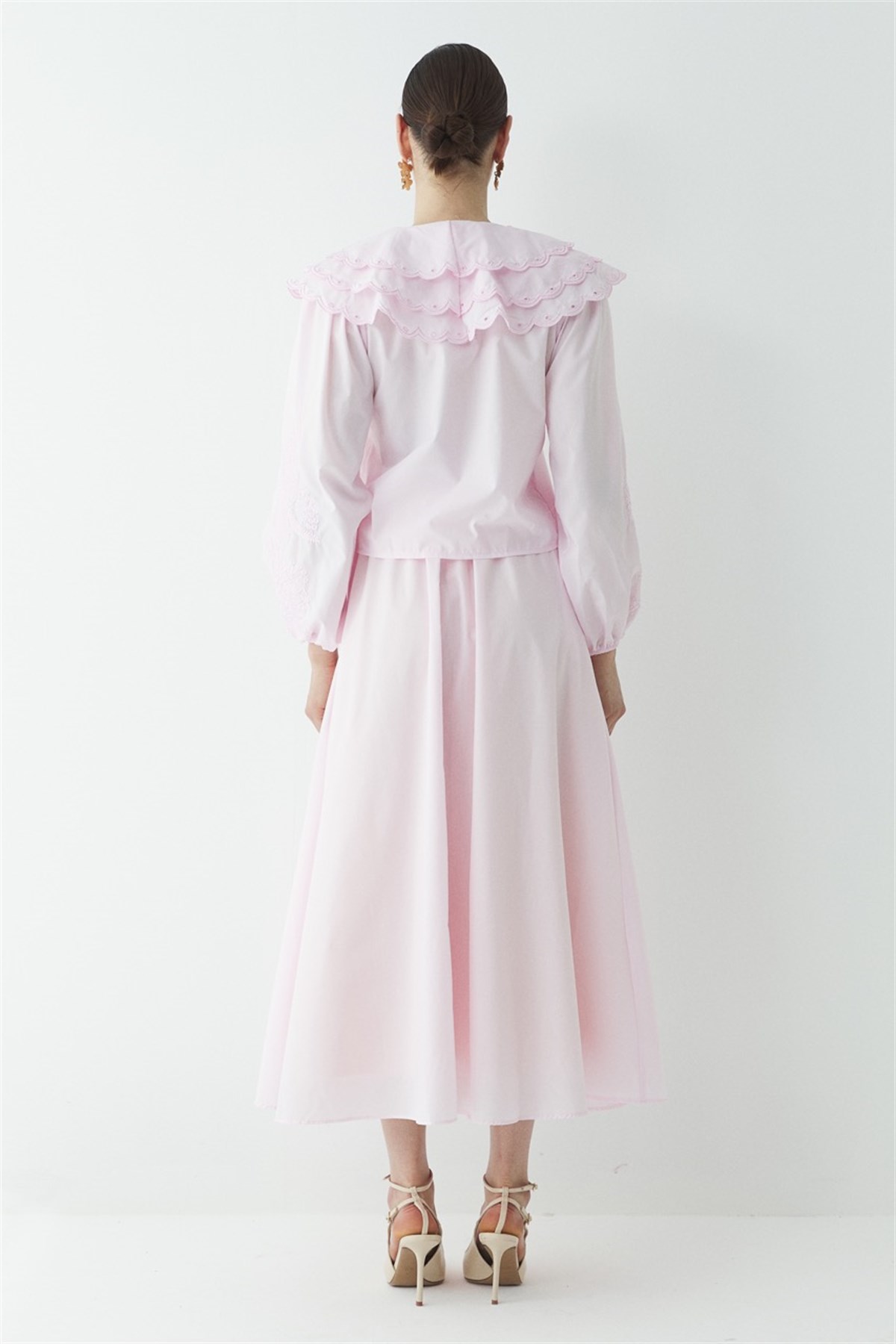 Yaka Nakışlı Dacron Takım - Pembe