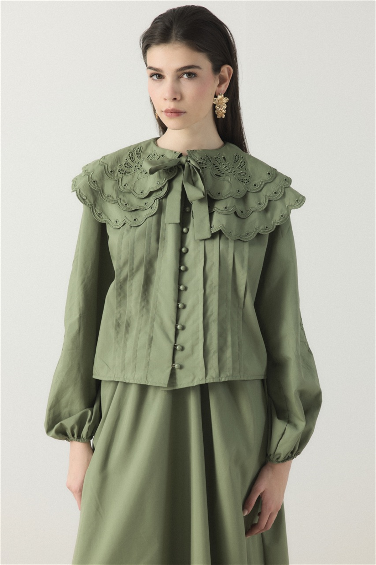 Yaka Nakışlı Dacron Takım - Yeşil