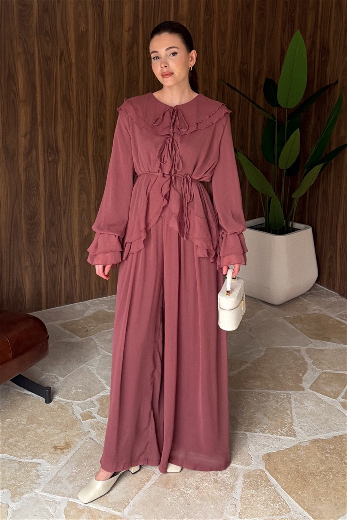 Yaka ve Kol Volanlı Şifon Takım - Pembe