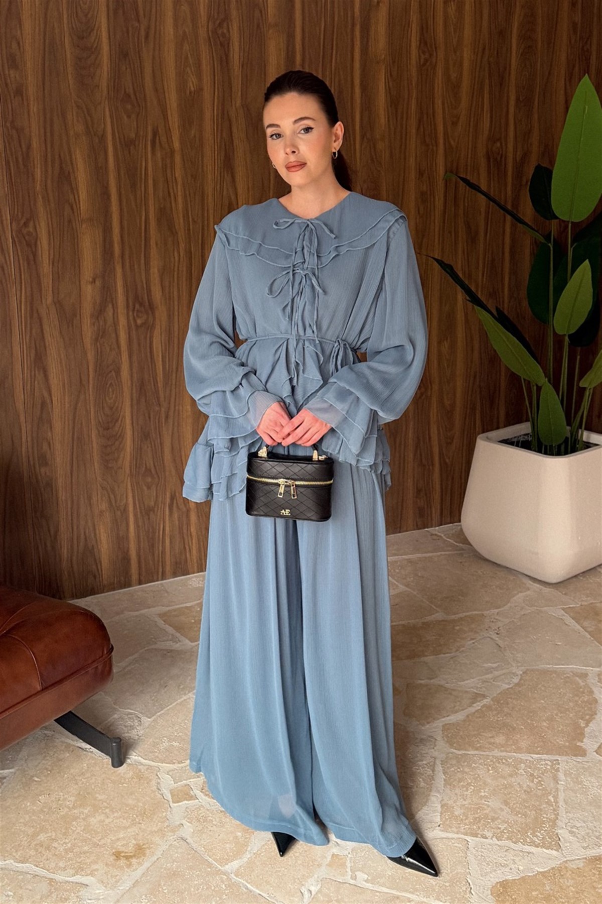 Yaka ve Kol Volanlı Şifon Takım - Petrol