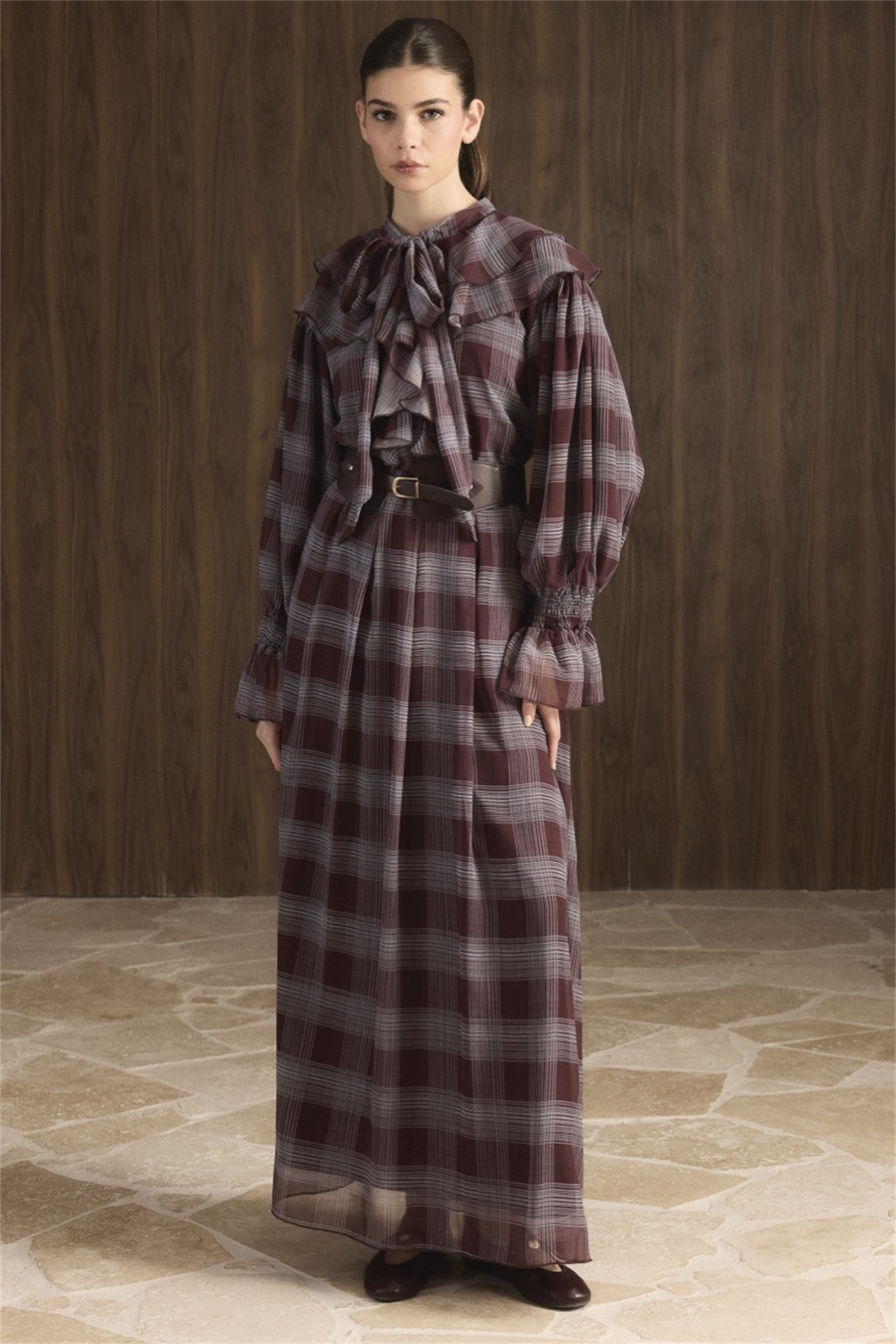 Yaka Volanlı Ekose Şifon Elbise - Bordo