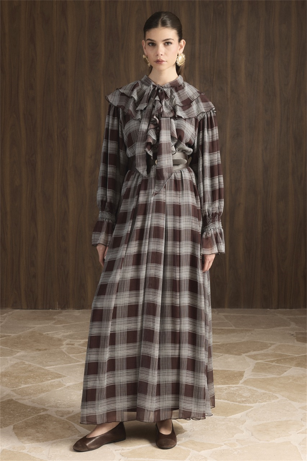 Yaka Volanlı Ekose Şifon Elbise - Kahve