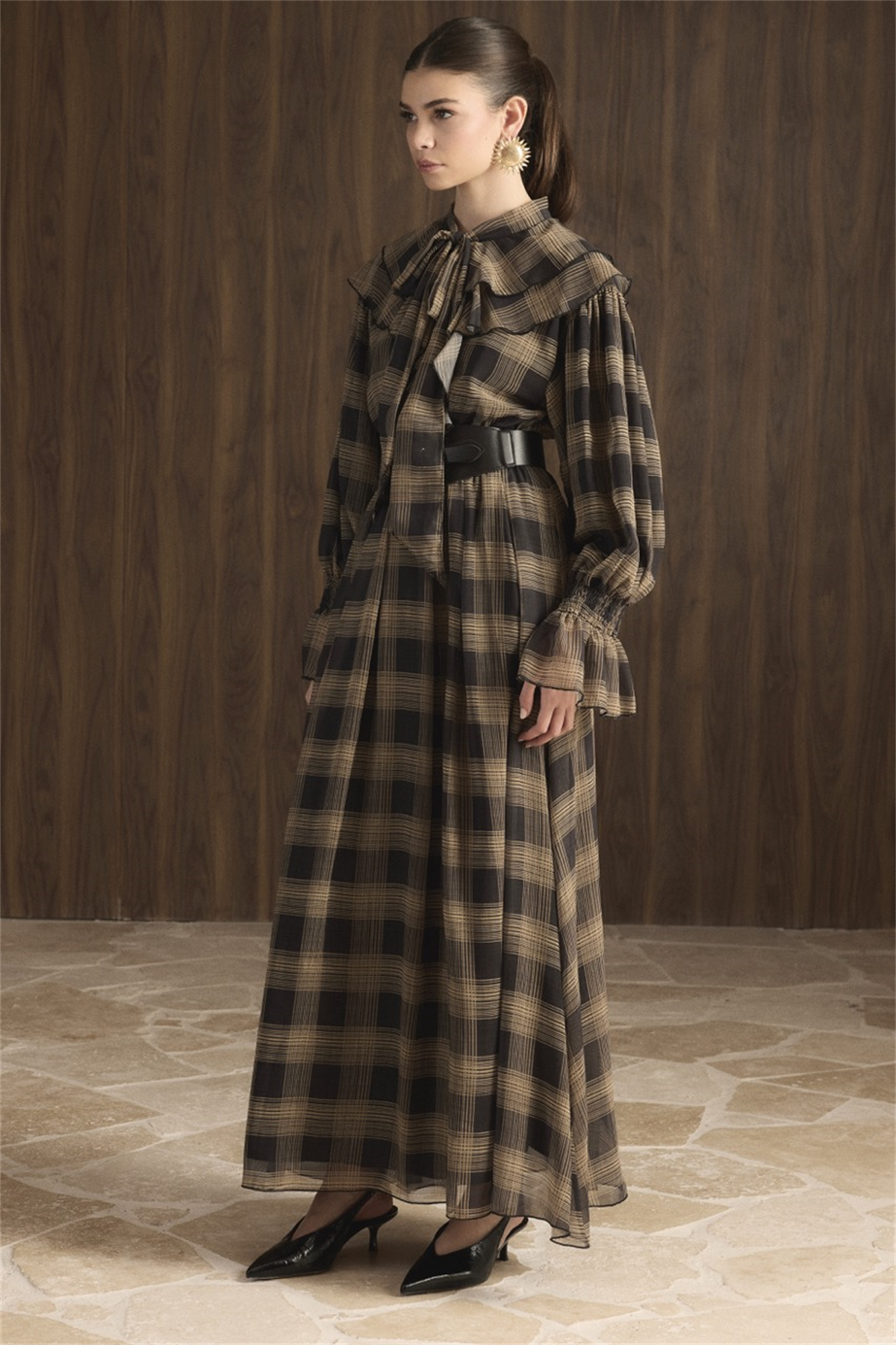 Yaka Volanlı Ekose Şifon Elbise - Siyah