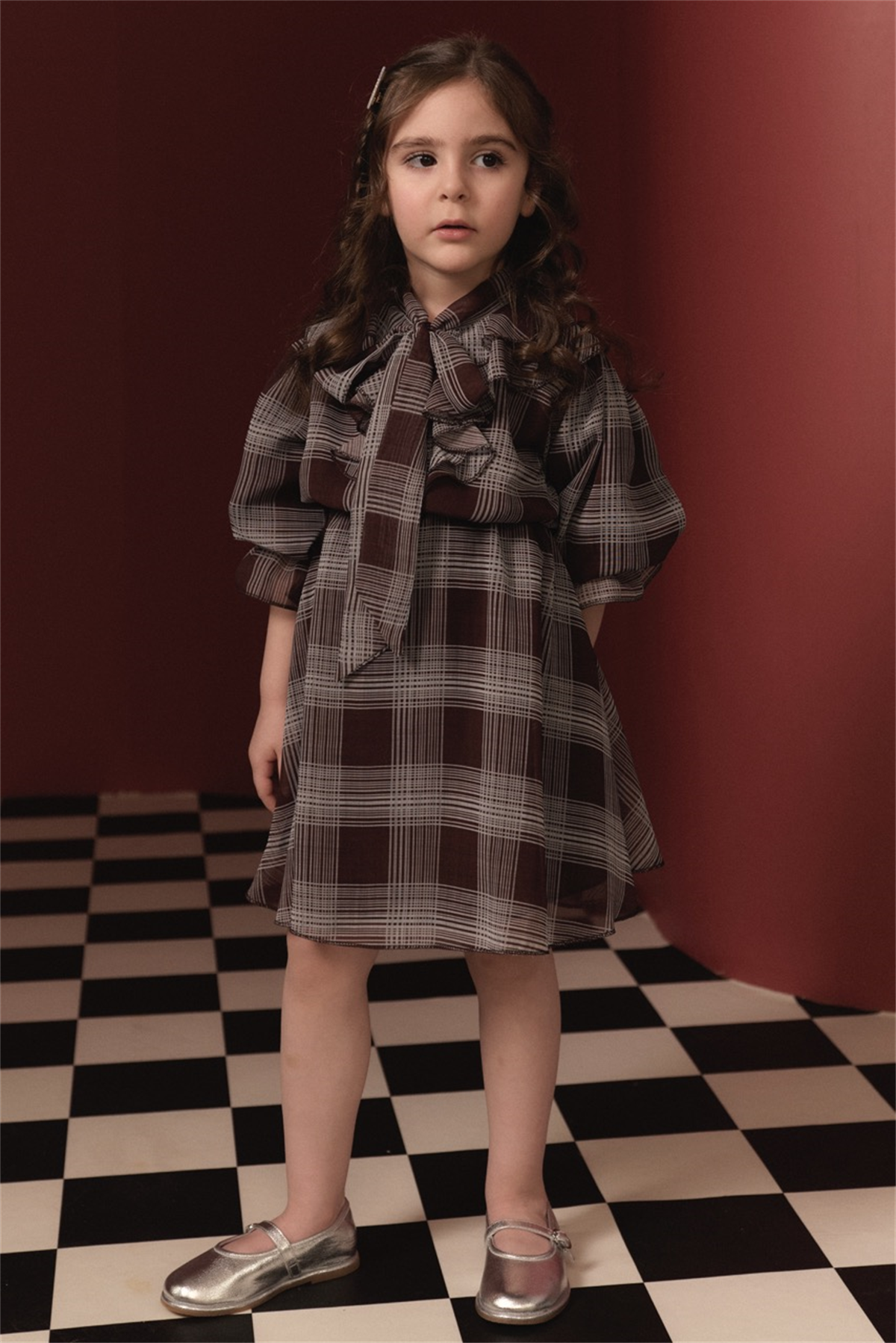 Yaka Volanlı Şifon Ekose Elbise - Kahve