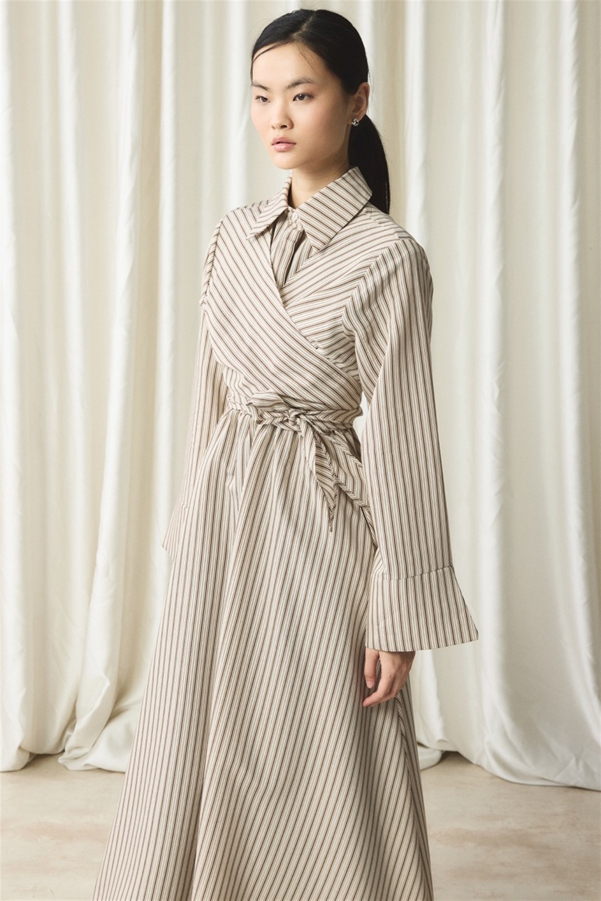 Yandan Bağlamalı Çizgili Elbise - Kahve