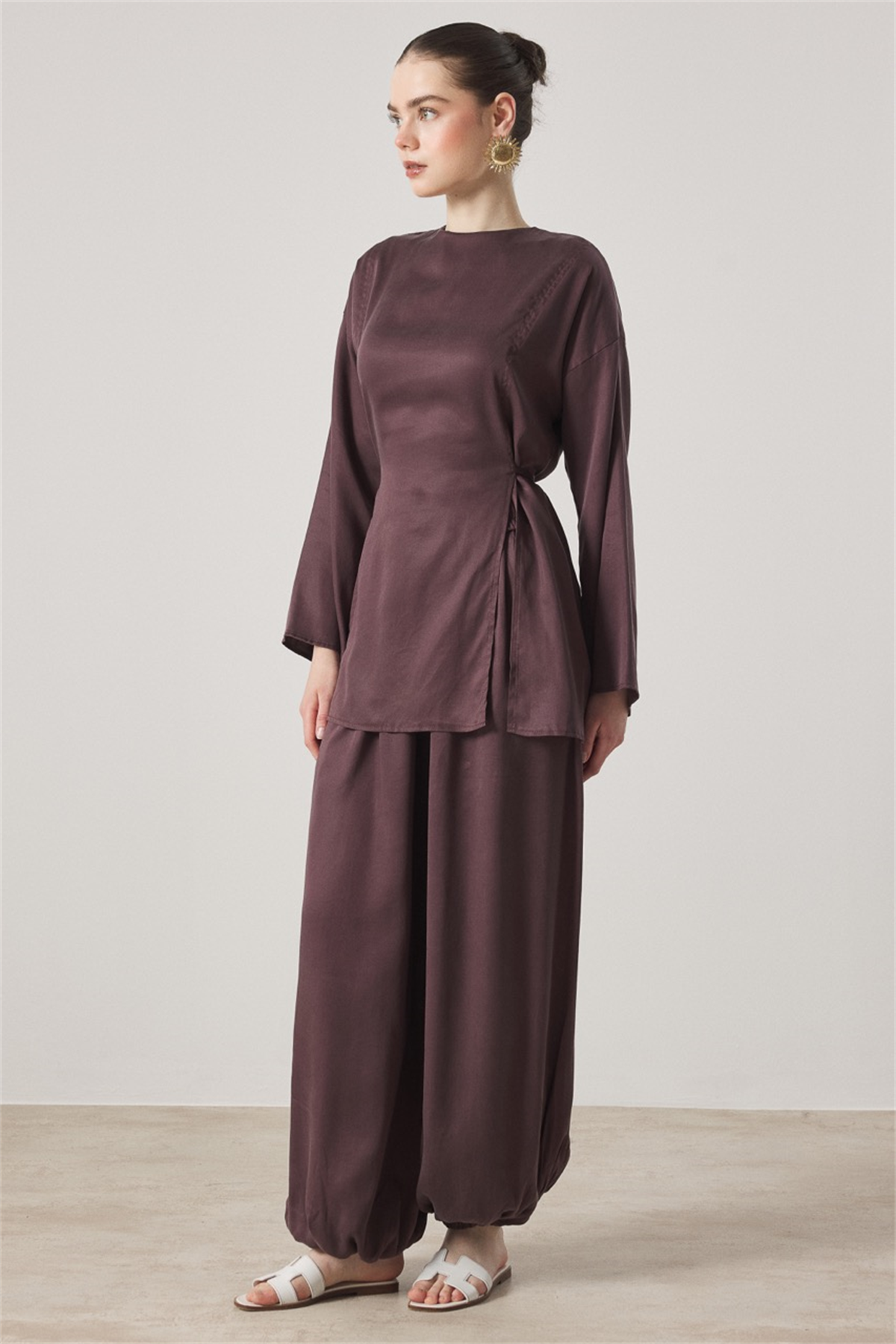 Yırtmaç Detaylı Pantolonlu Takım - Bordo