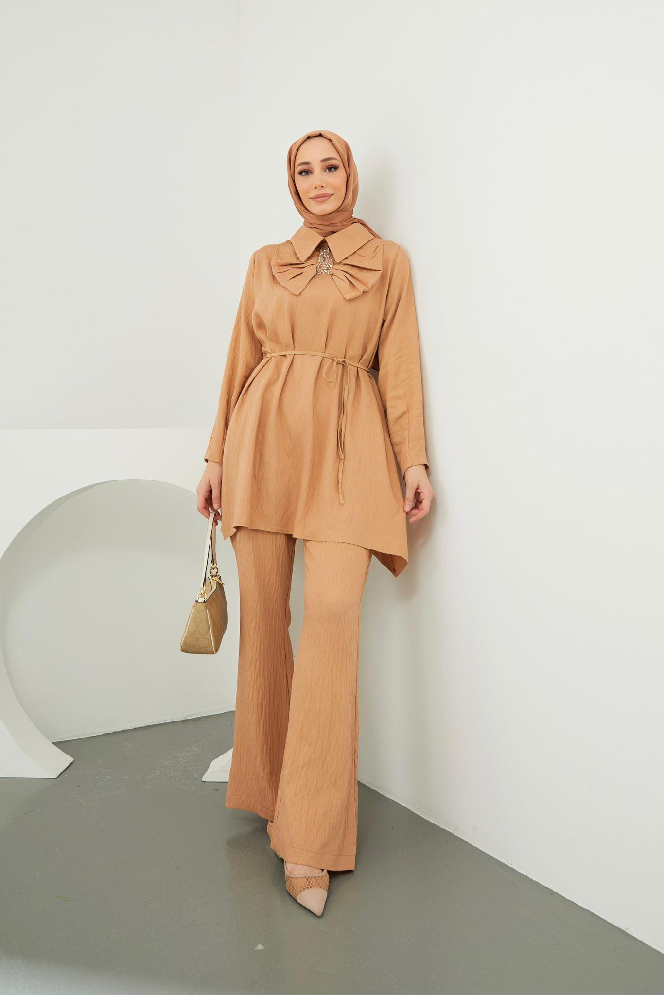 Cristal Taş Fiyonk Detaylı Takım - Camel
