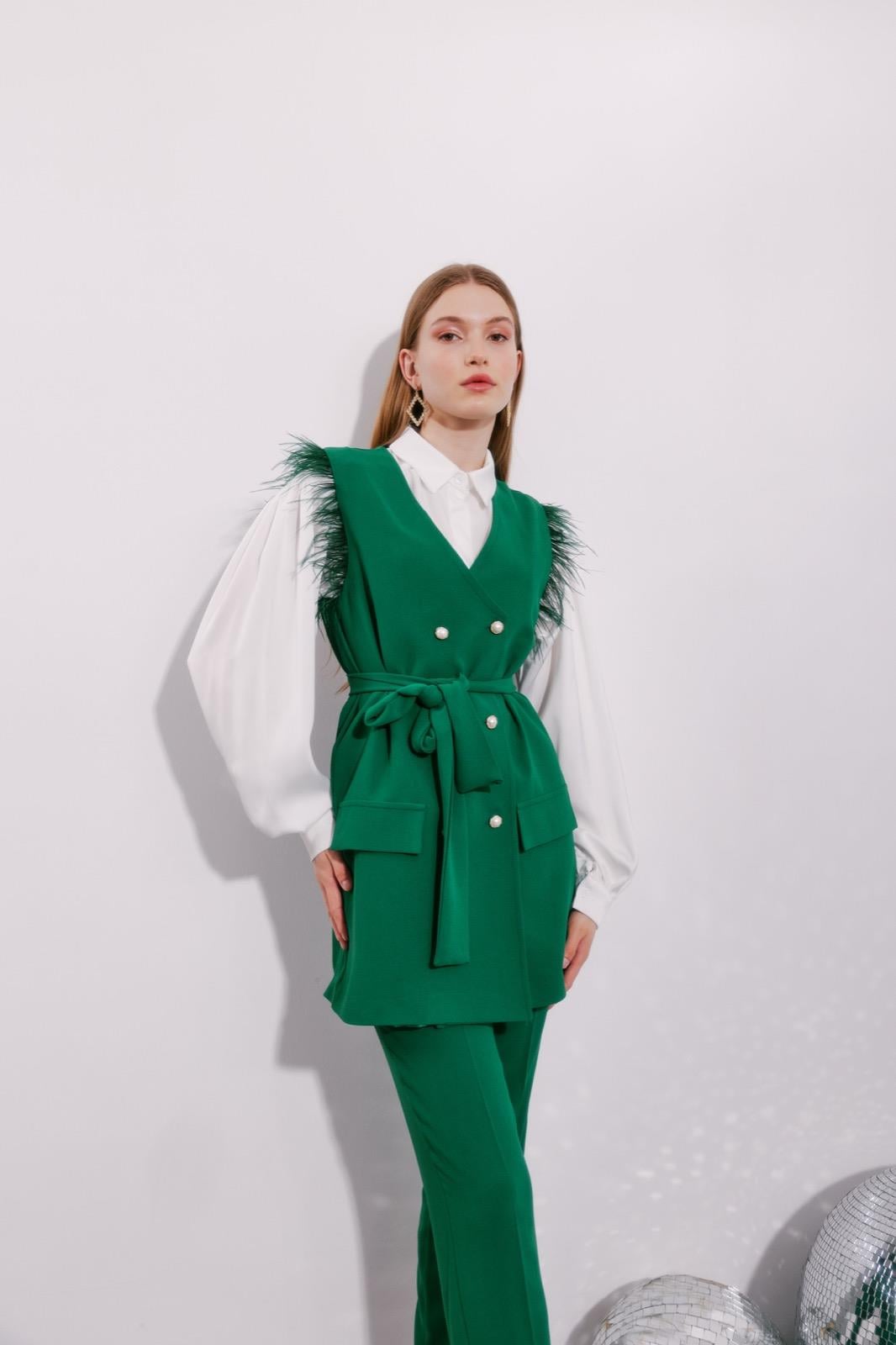 Feather Detailed Vest Suit Green