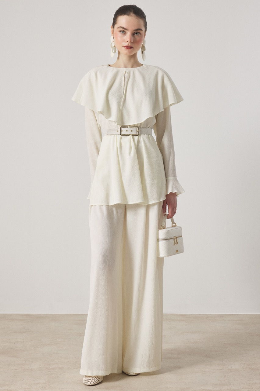 Omuzdan Allerli Mono Piliseli Takım - Ekru