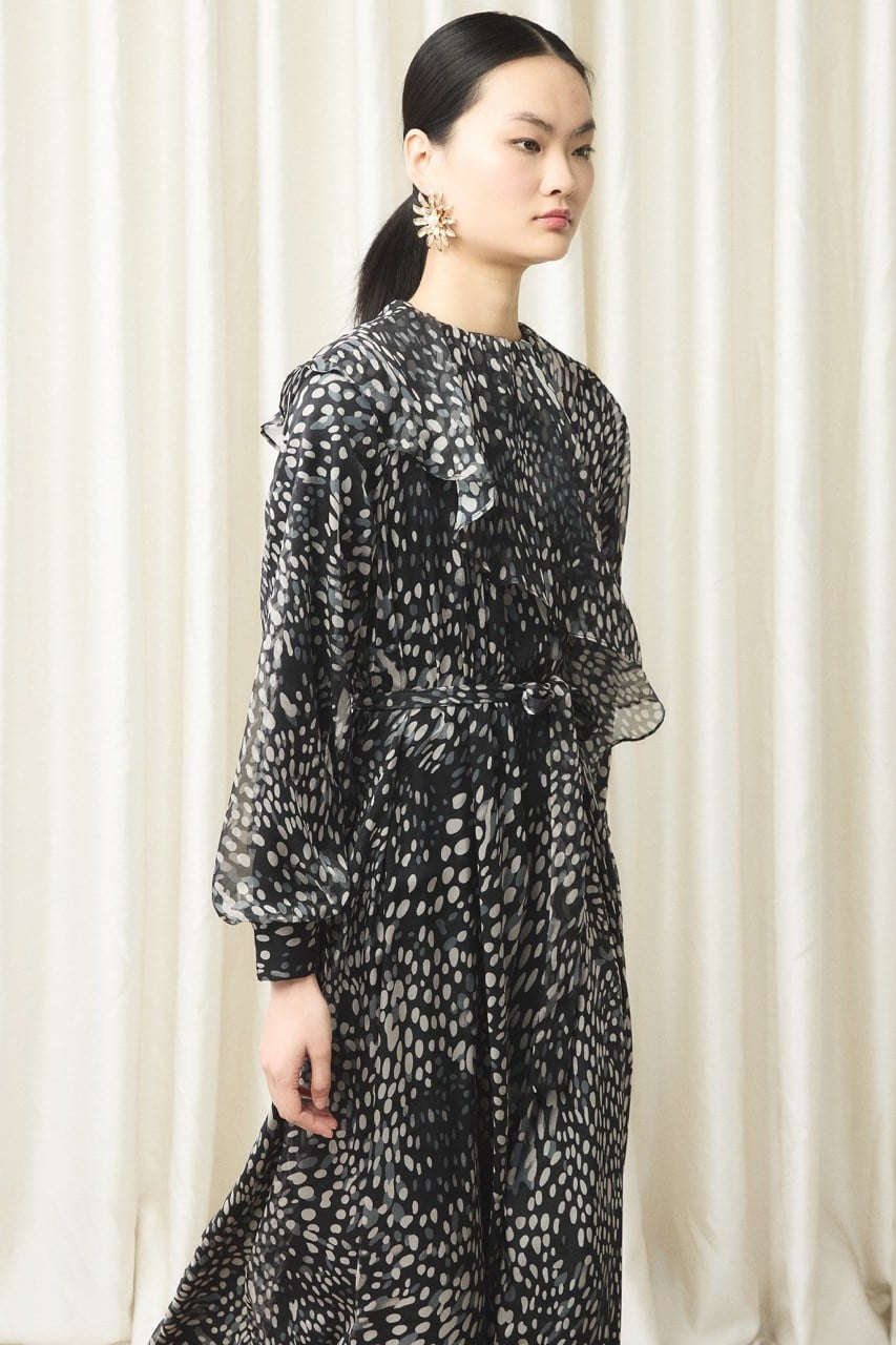 Yaka Detay Baskılı Şifon Elbise - Siyah