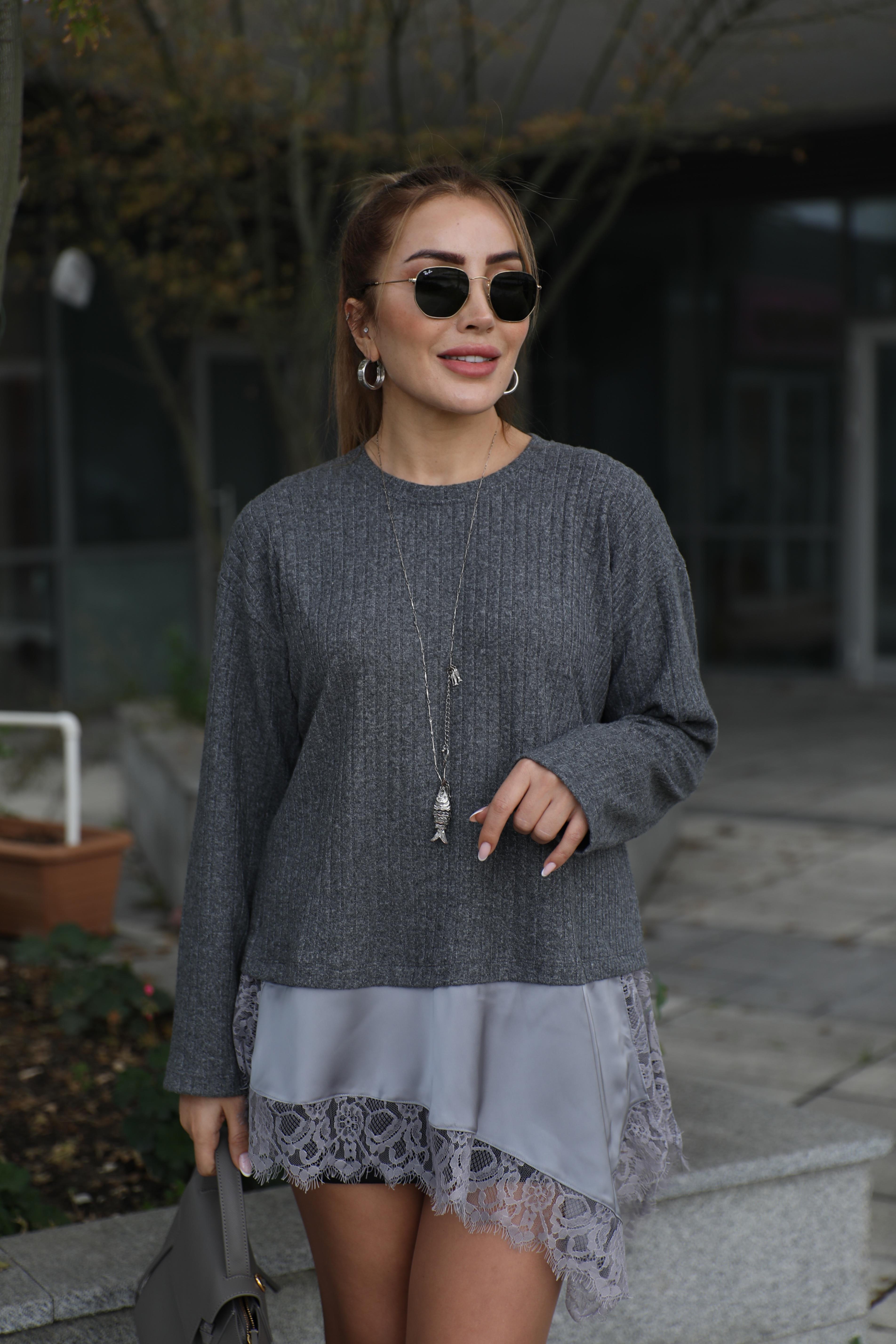 Antrasit Detaylı Triko Bluz