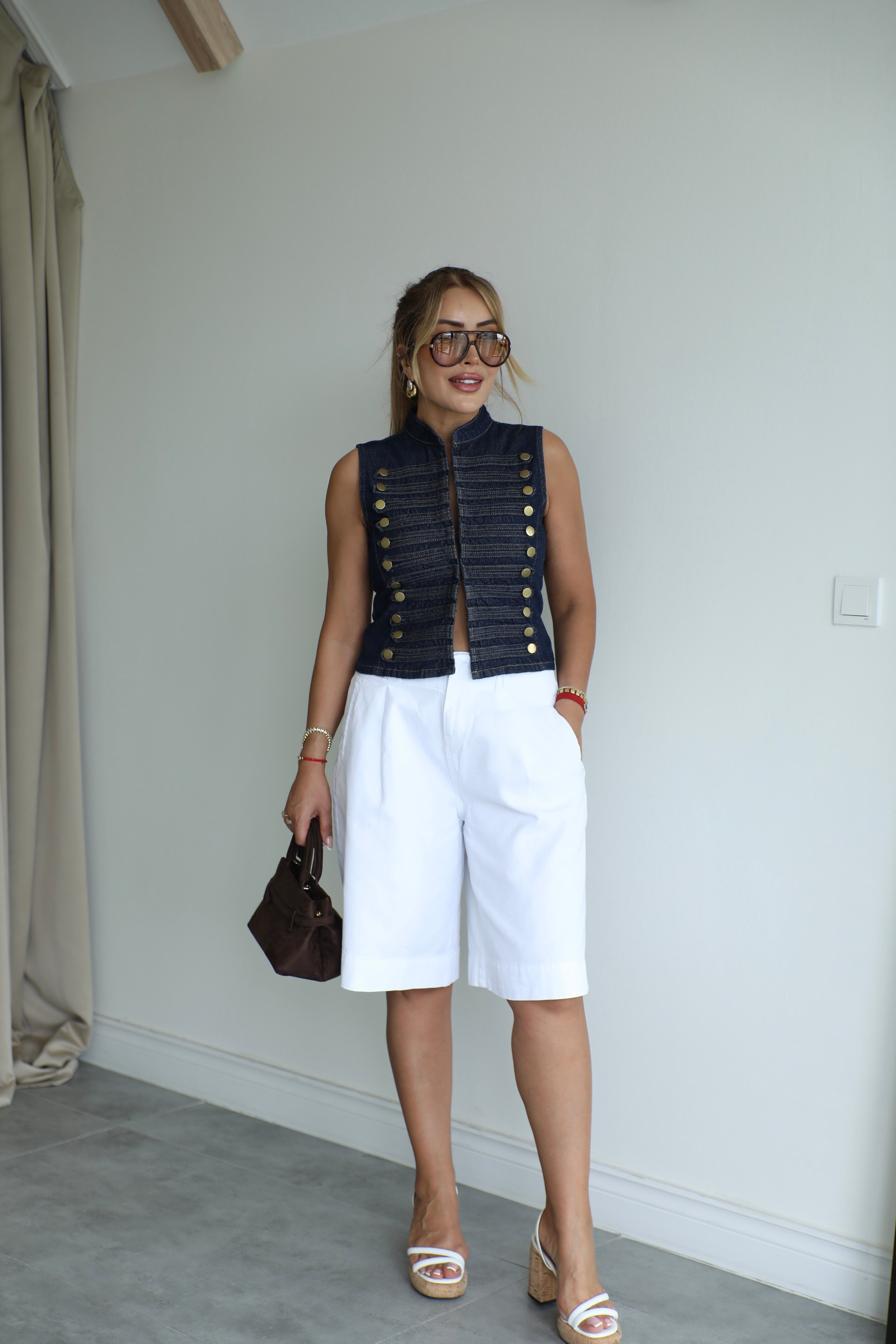 Beyaz Denim Kapri Şort