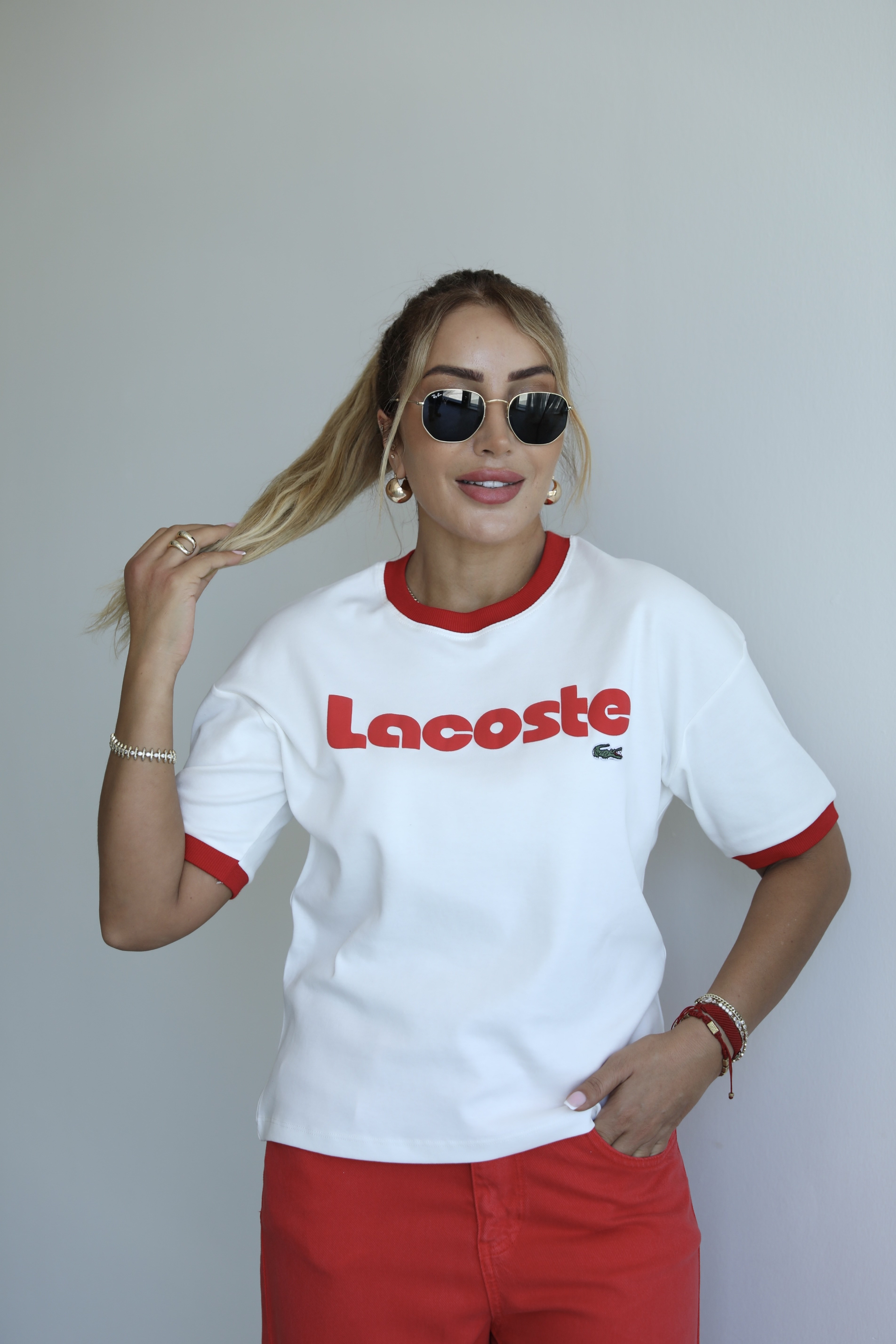 Beyaz Kırmızı Yazılı T-shirt 