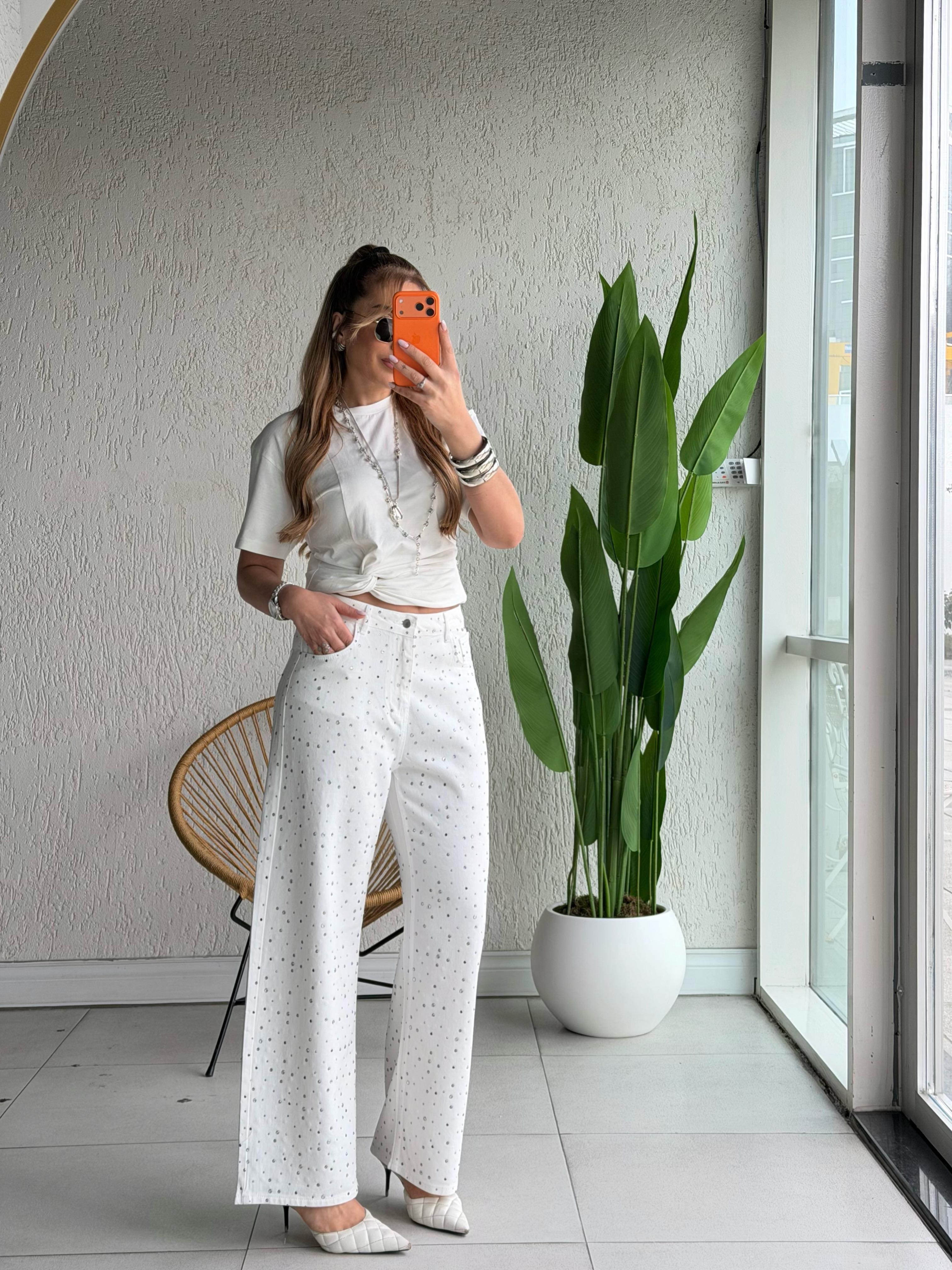 Beyaz Taşlı Denim