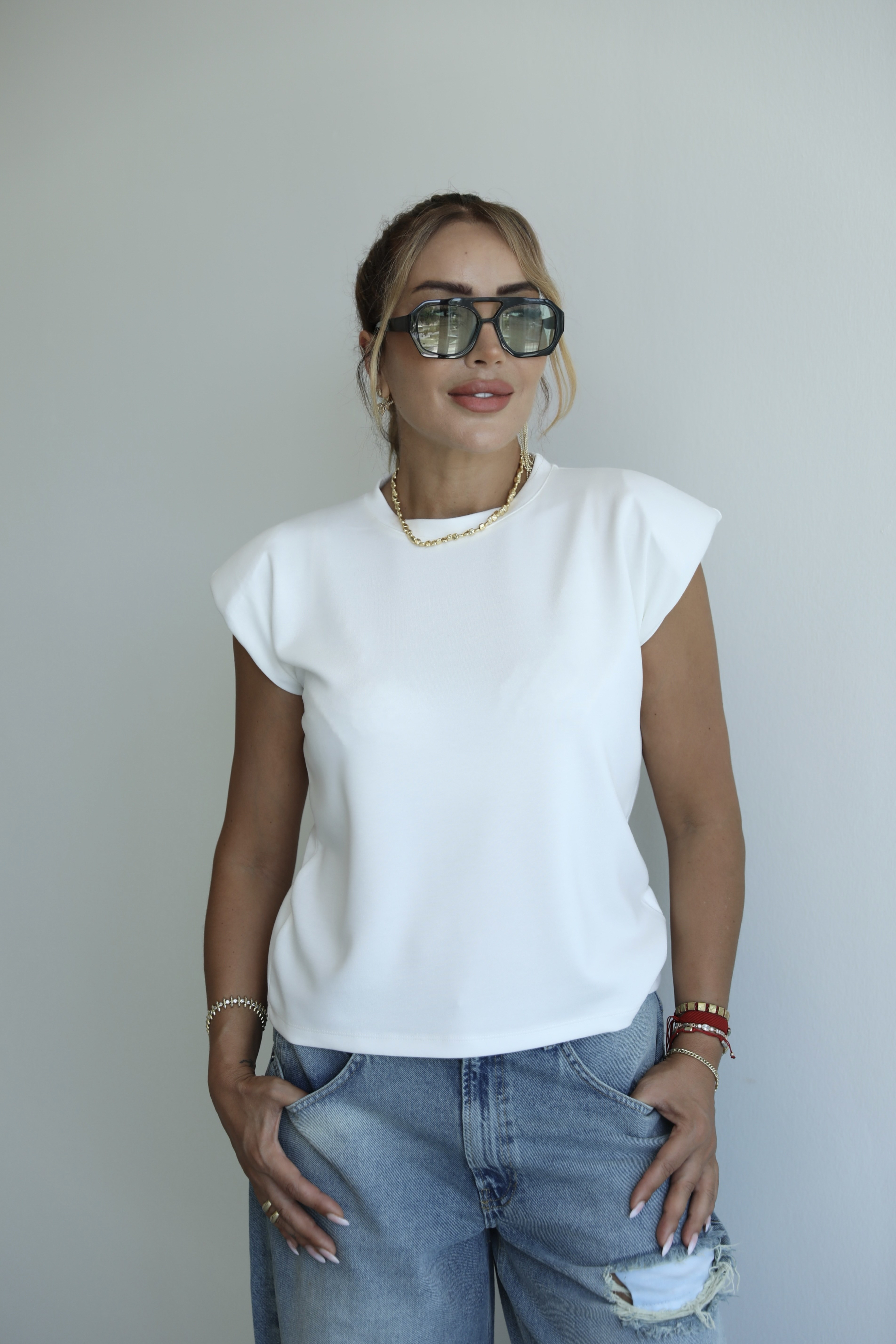 Beyaz Vatkalı Modal Basic T-shirt 
